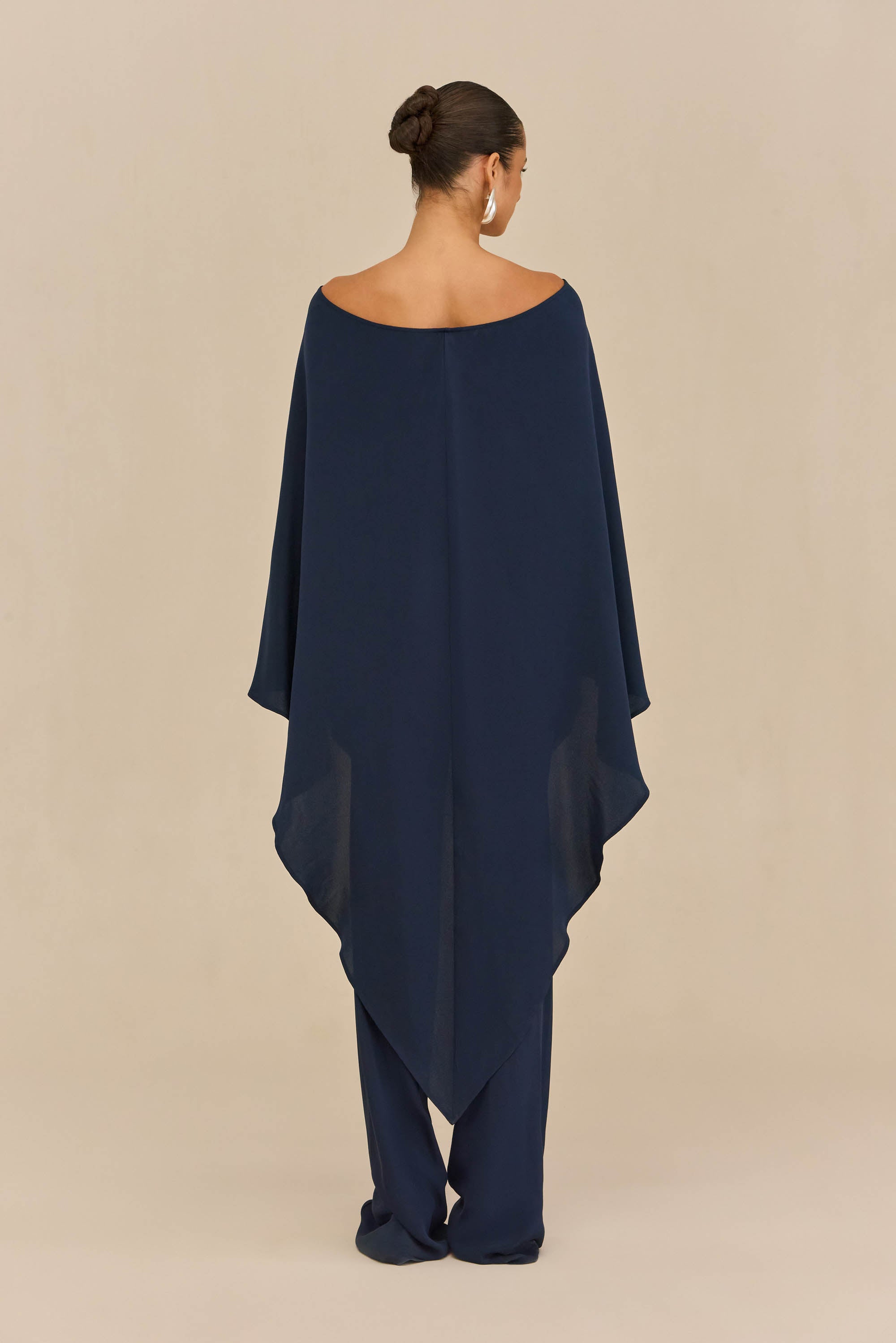 SARA PANT - DEEP LAKE