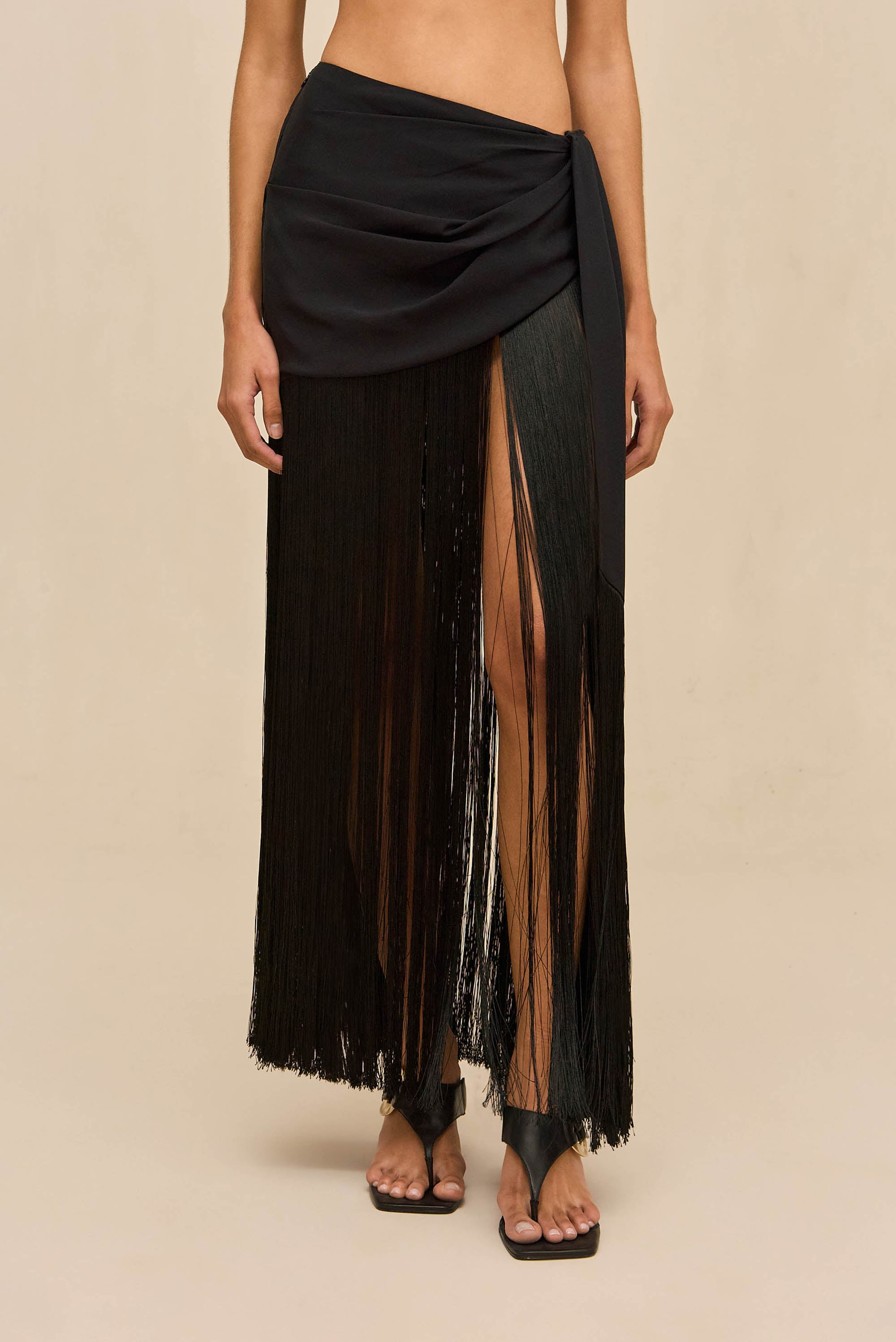 SAMAN SKIRT - BLACK
