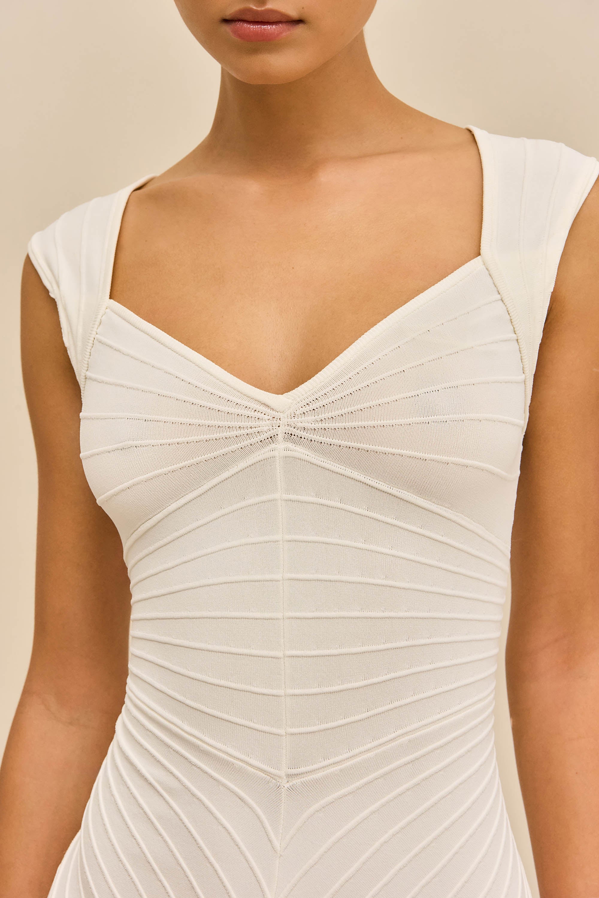 MAIA KNIT DRESS - OFF WHITE
