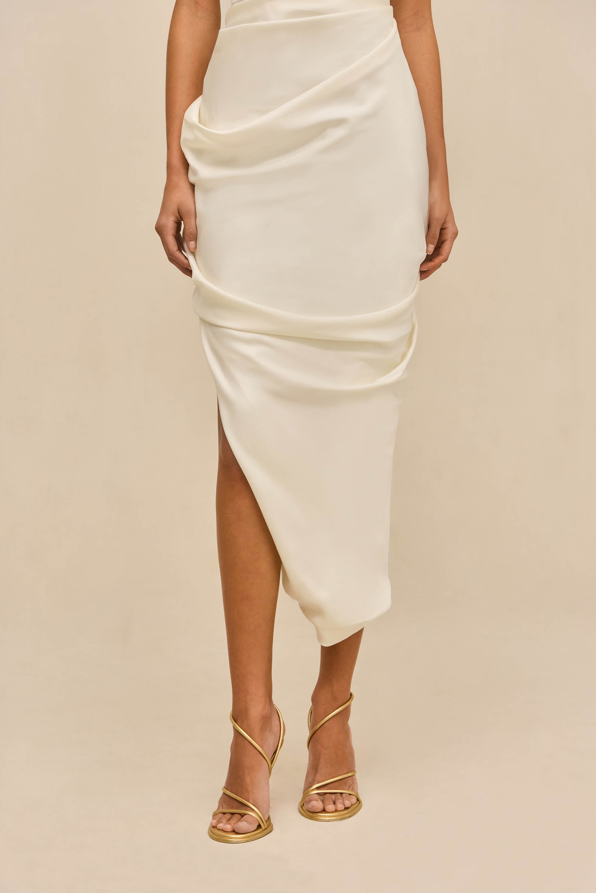 ITHACA DRESS - OFF WHITE