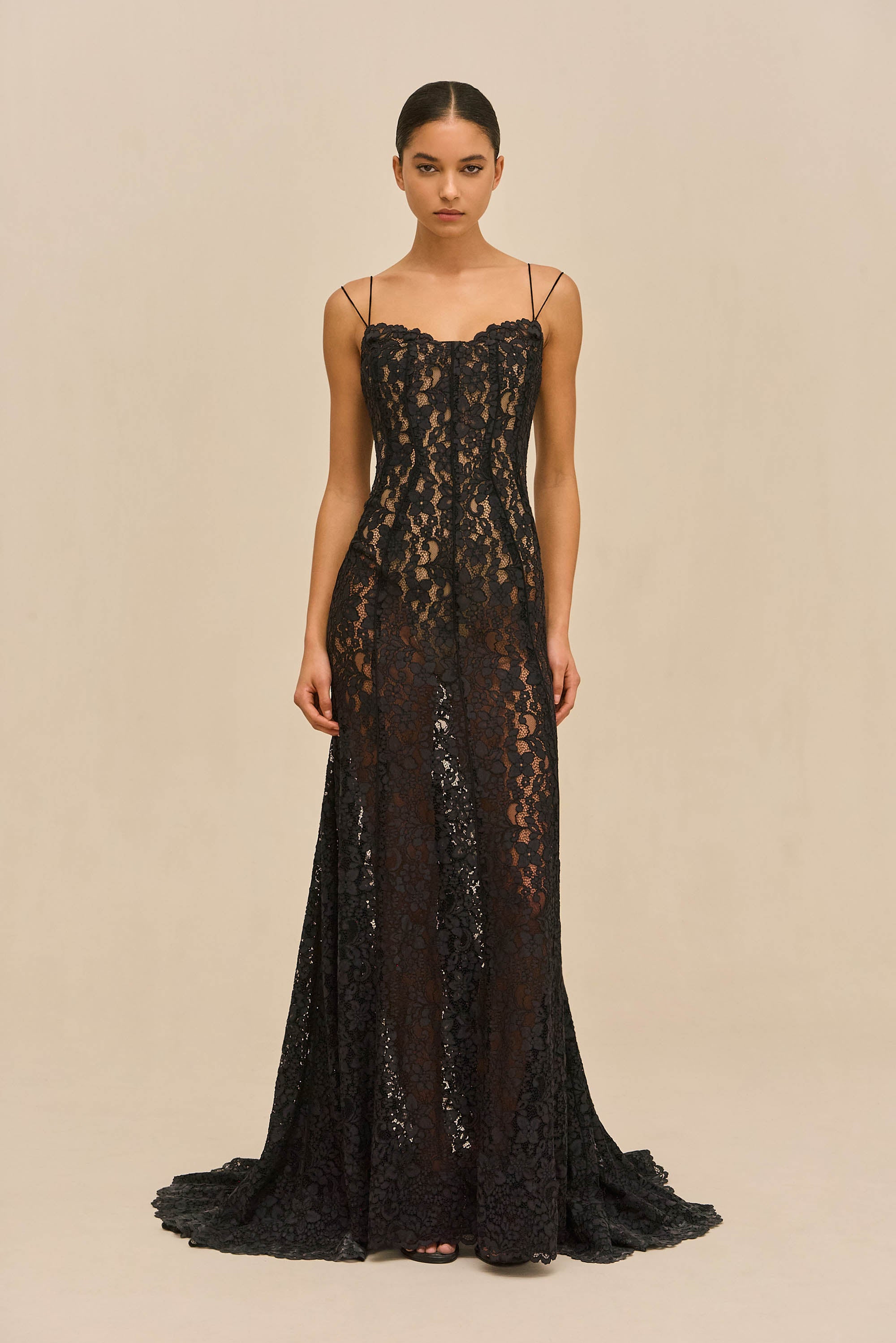 SAYLOR GOWN - BLACK