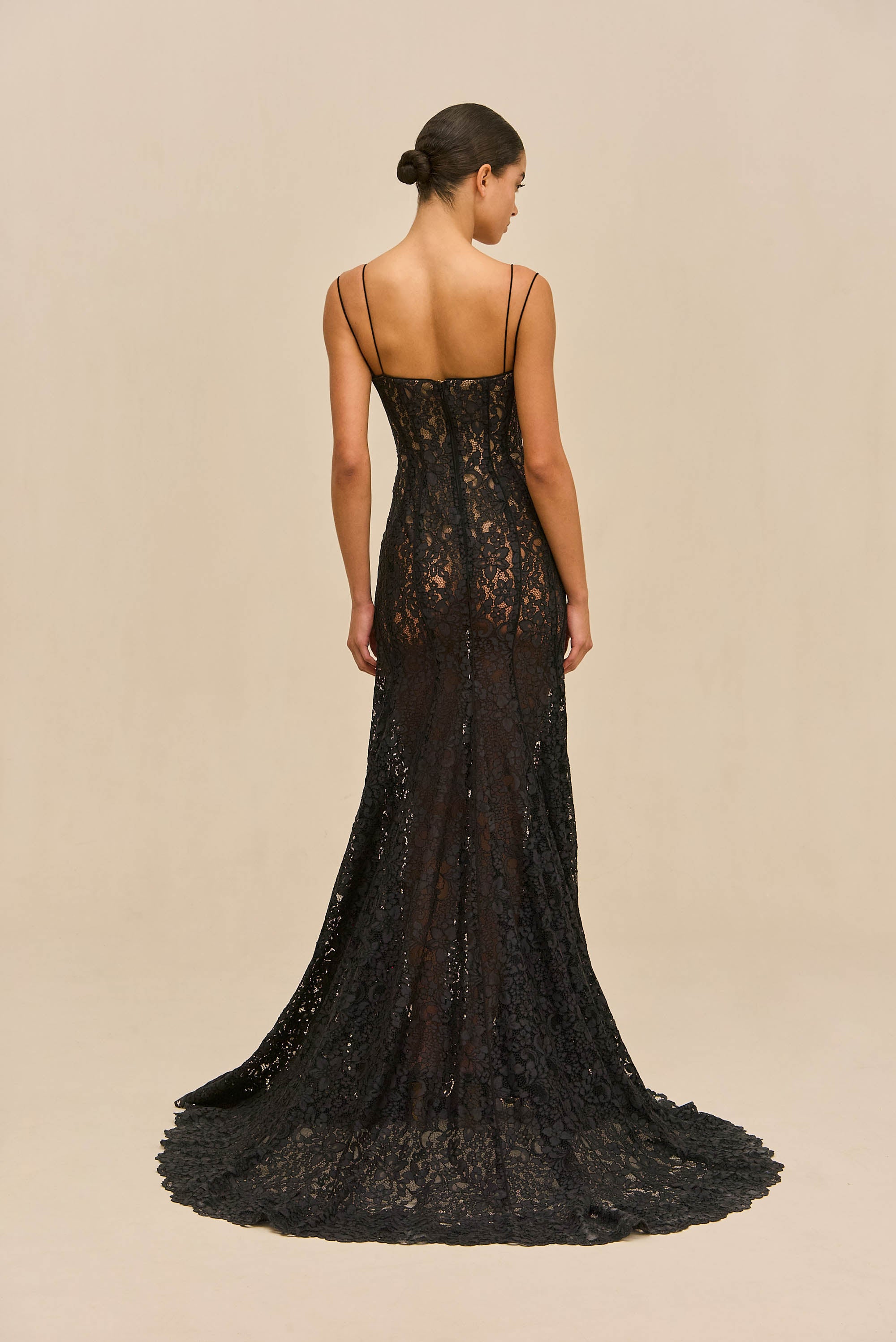 SAYLOR GOWN - BLACK
