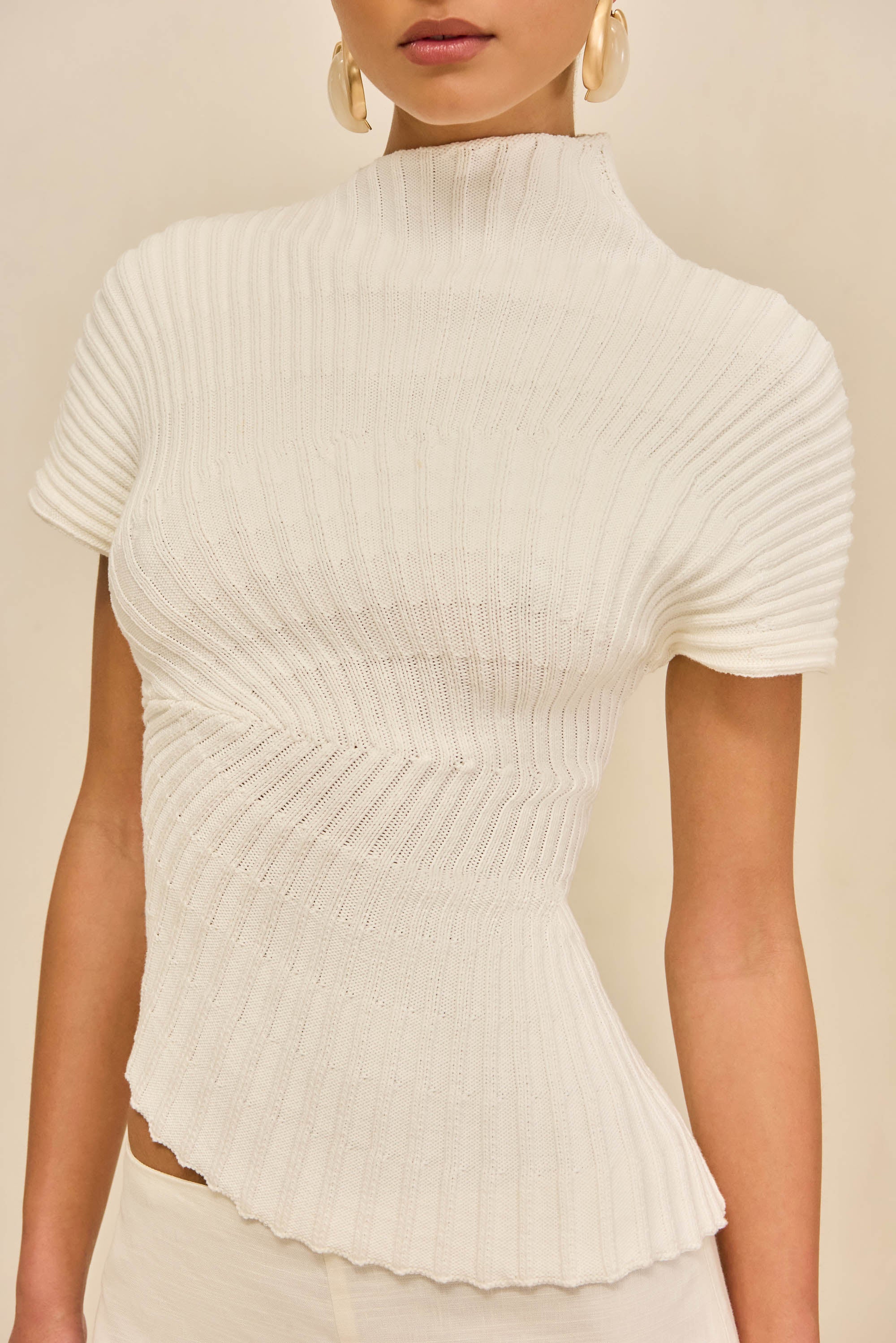 ANNEMIE KNIT TOP - OFF WHITE – CULT GAIA