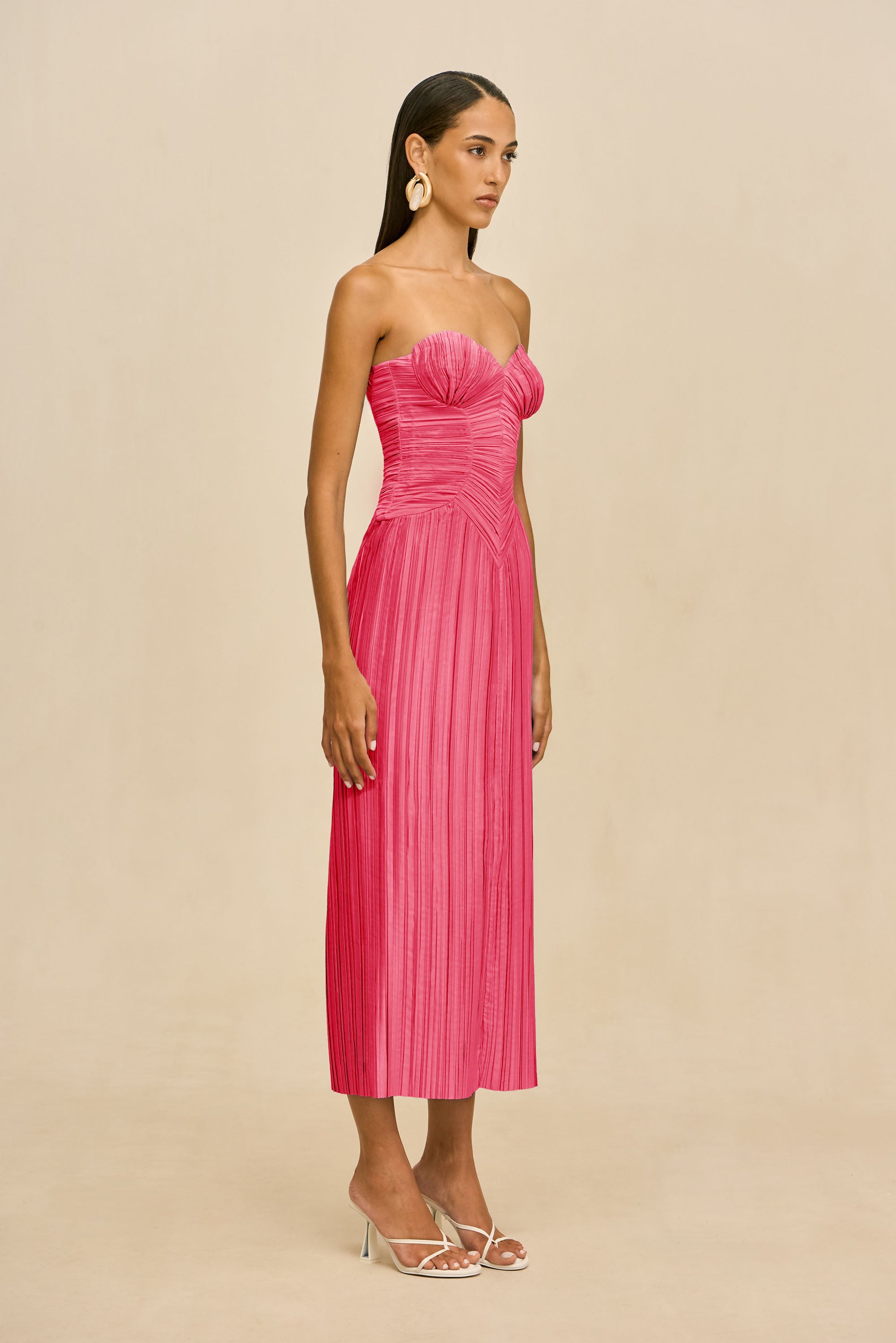 ASHIKA GOWN - SANGRIA