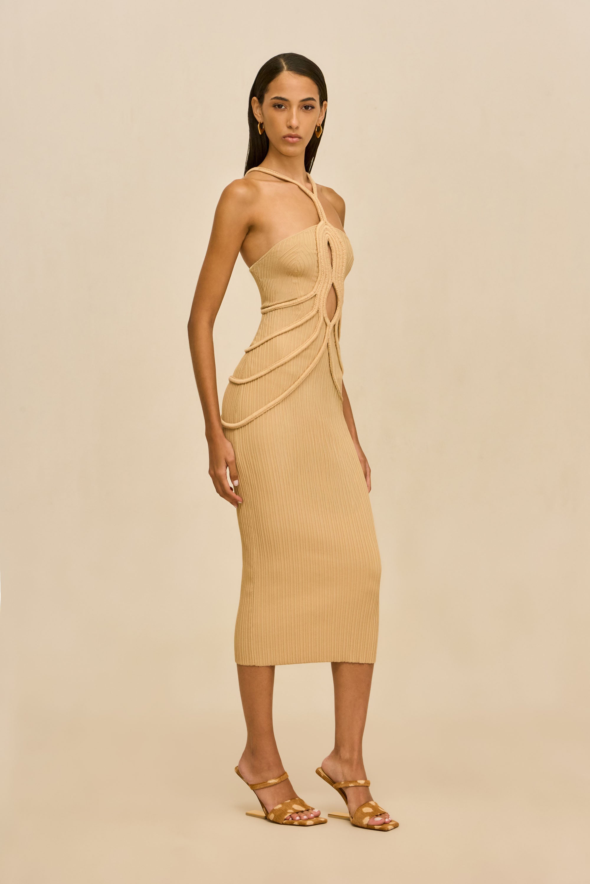 AVERY KNIT DRESS - SAND CULT GAIA AVERY KNIT DRESS - SAND CULT GAIA