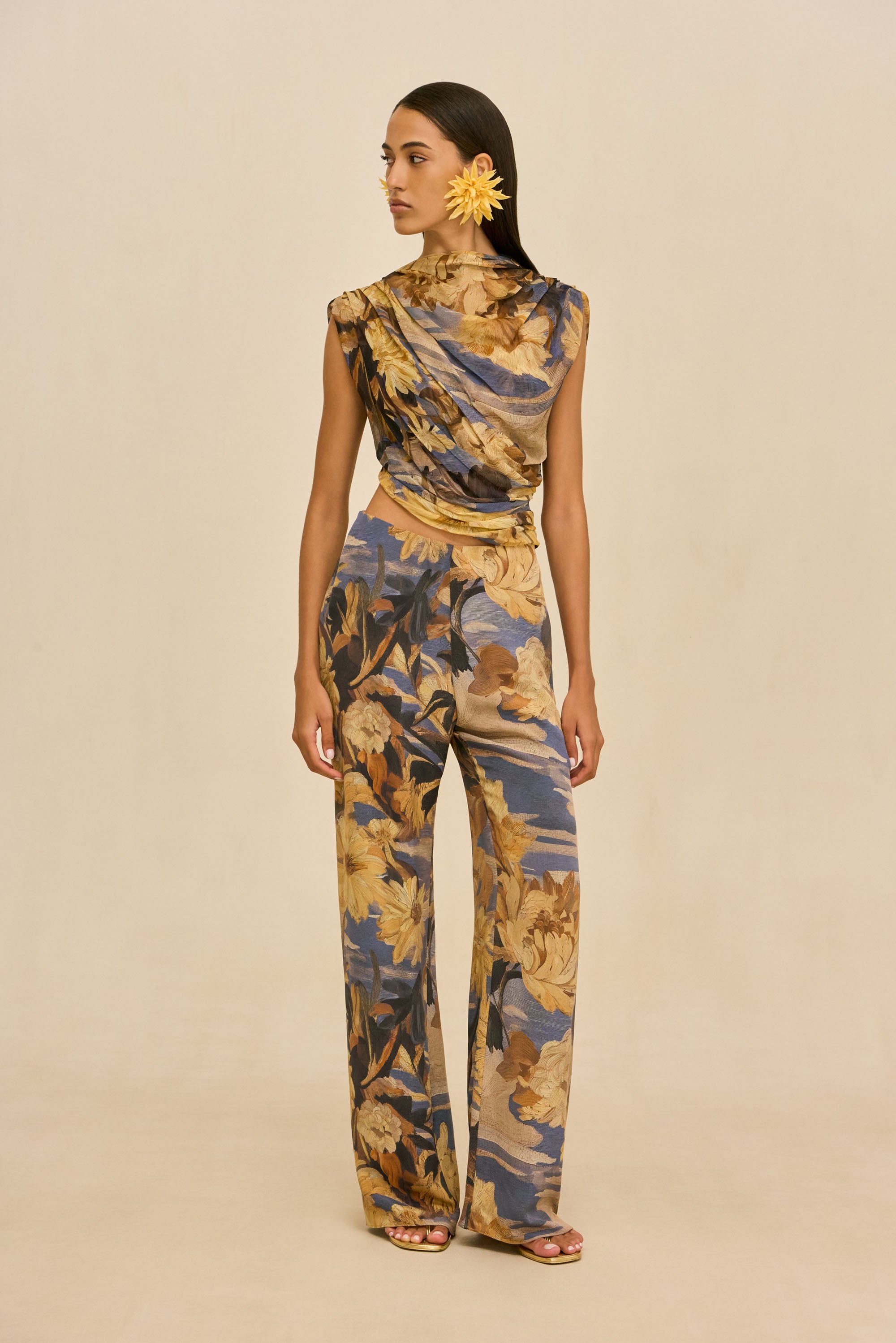 SARA PANT - WILD DAHLIA