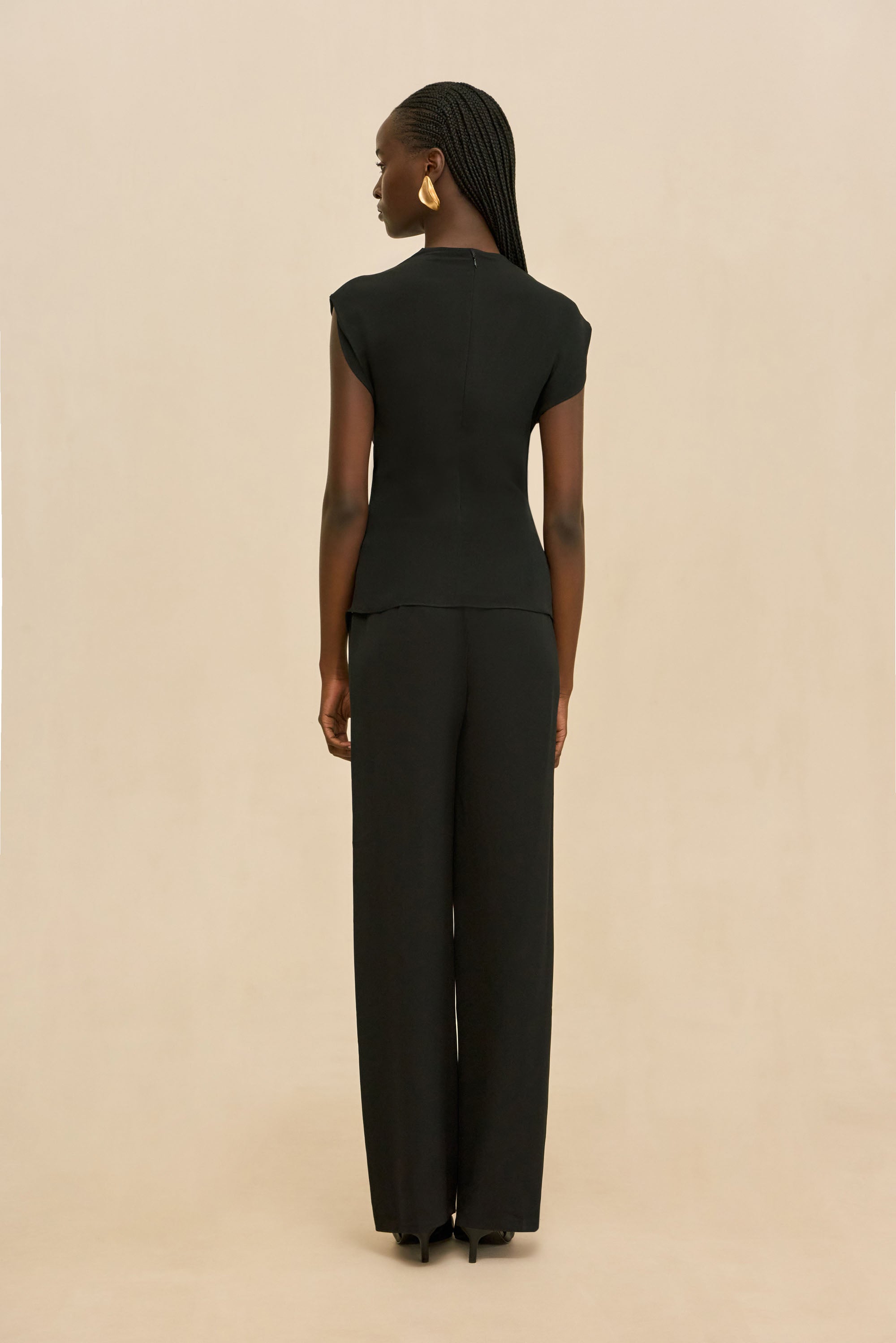 ESMIA TOP - BLACK
