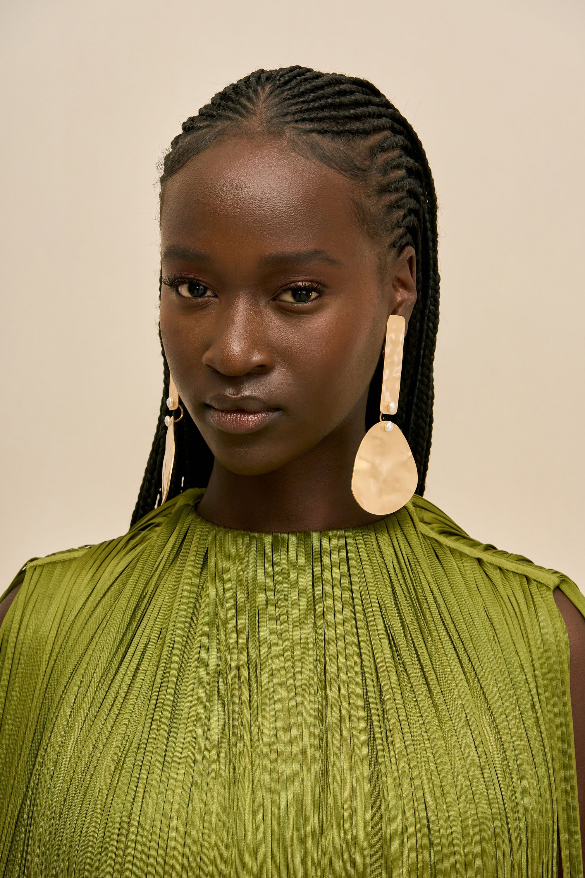 SOLANA EARRING - BRUSHED BRASS
