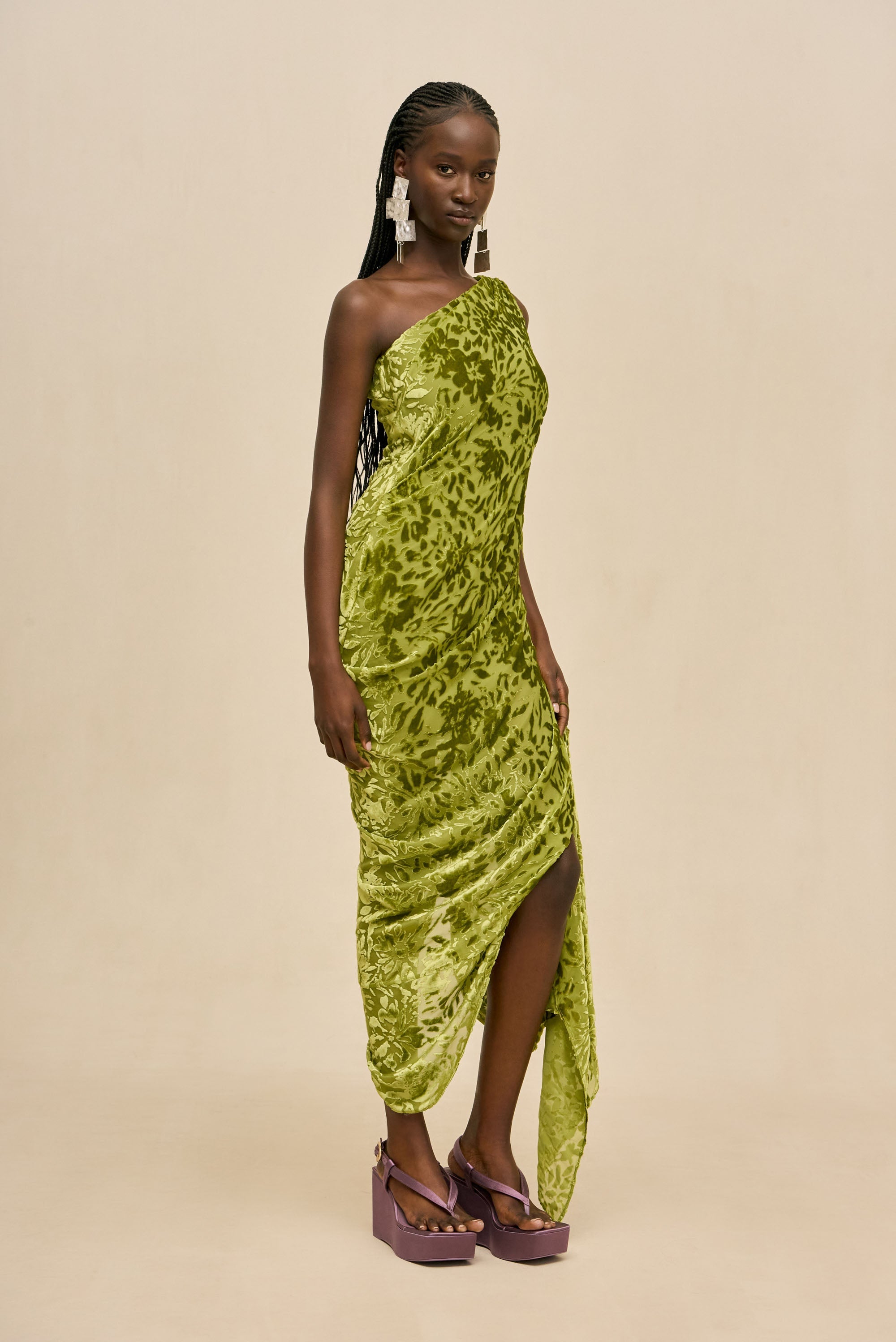 SARAI GOWN - CHIVE