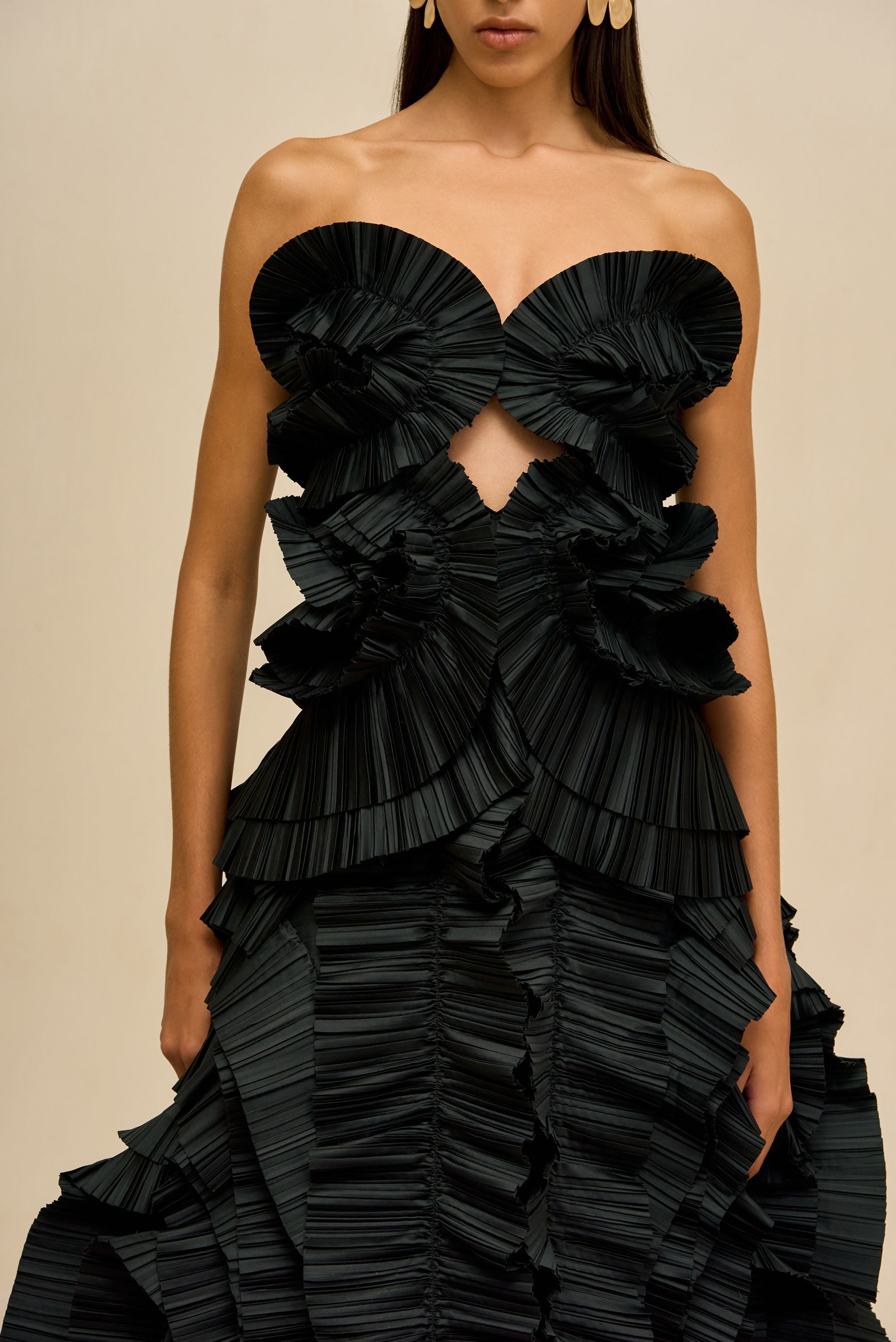 HIVER GOWN - BLACK