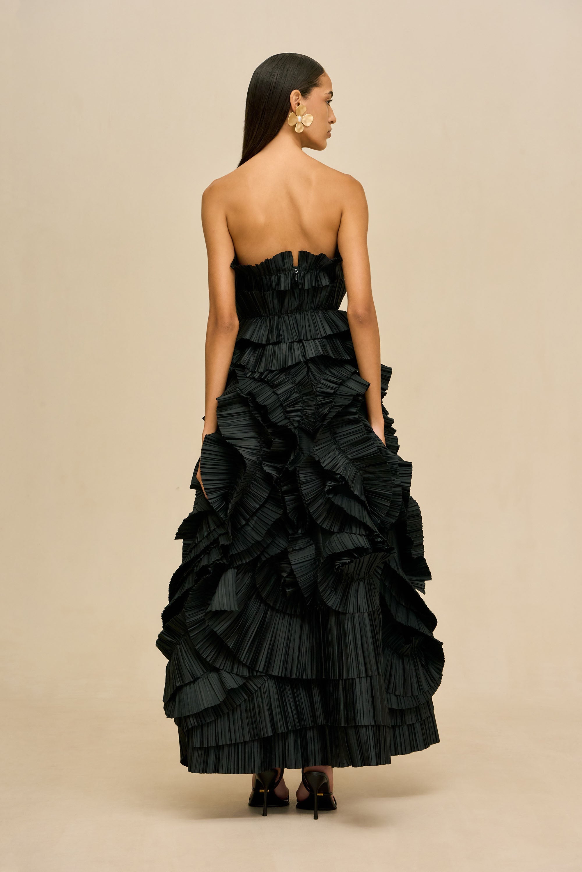 HIVER GOWN - BLACK