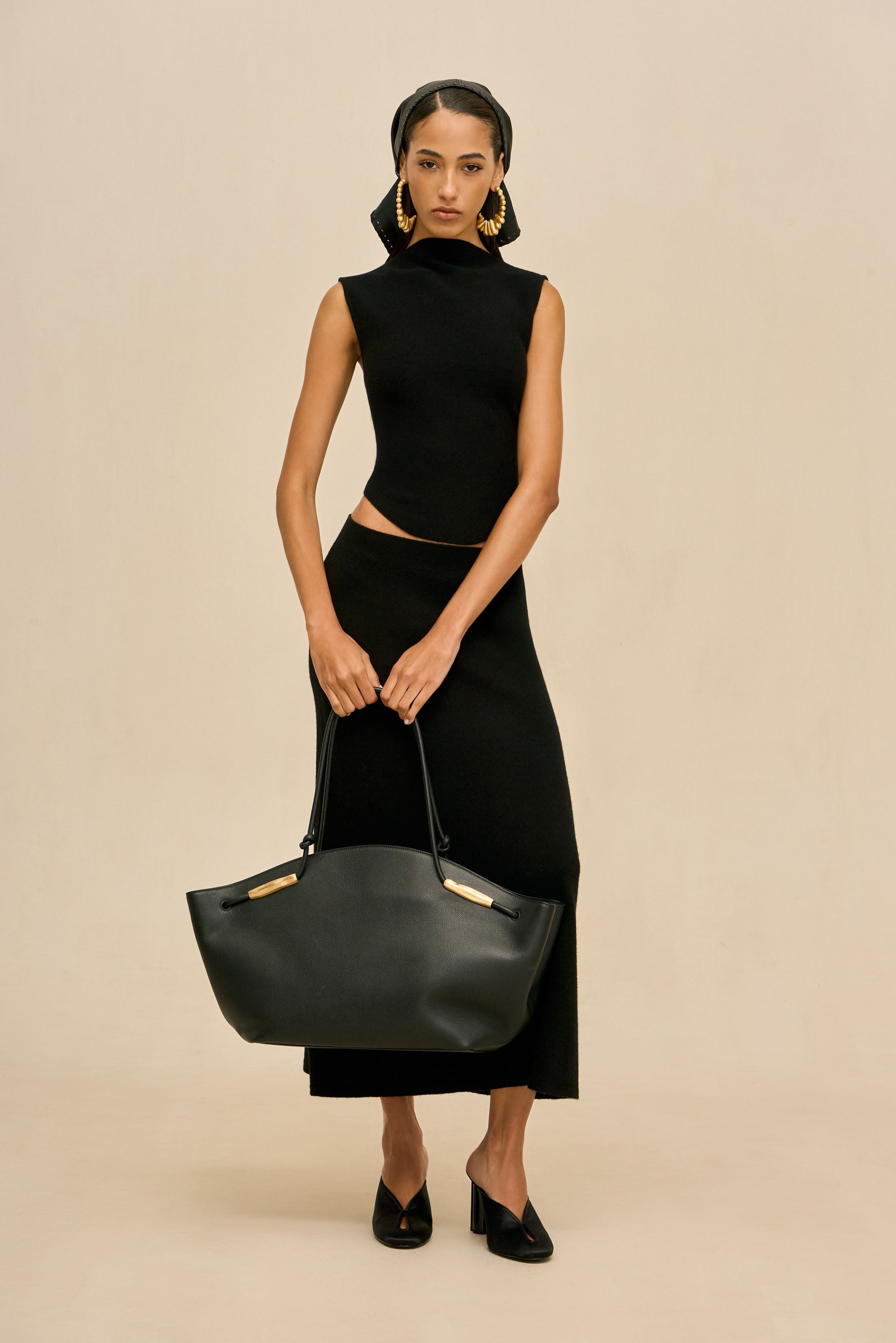 SOLAY XL TOTE BAG - BLACK