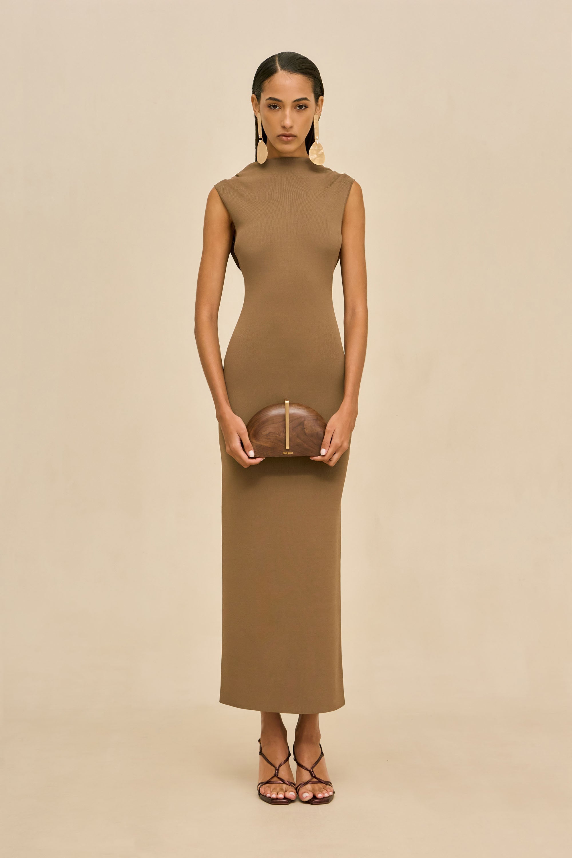 LAGUNA CLUTCH - WALNUT