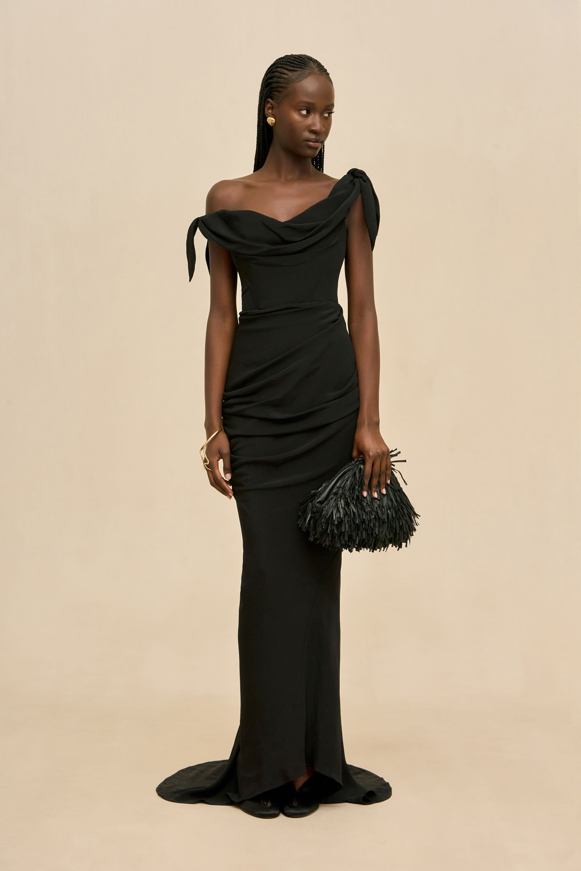 NYSA GOWN - BLACK