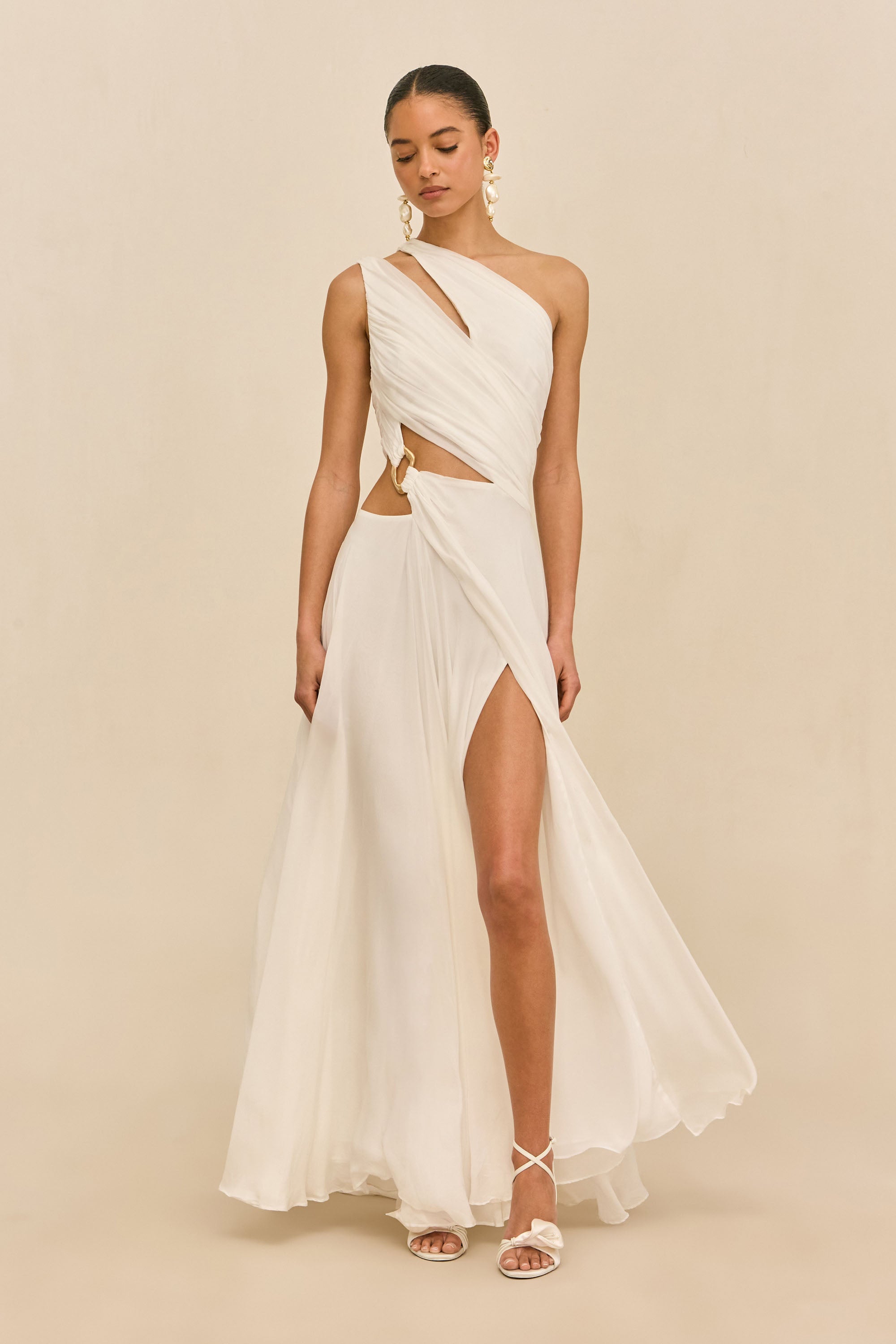 ZAN GOWN - OFF WHITE