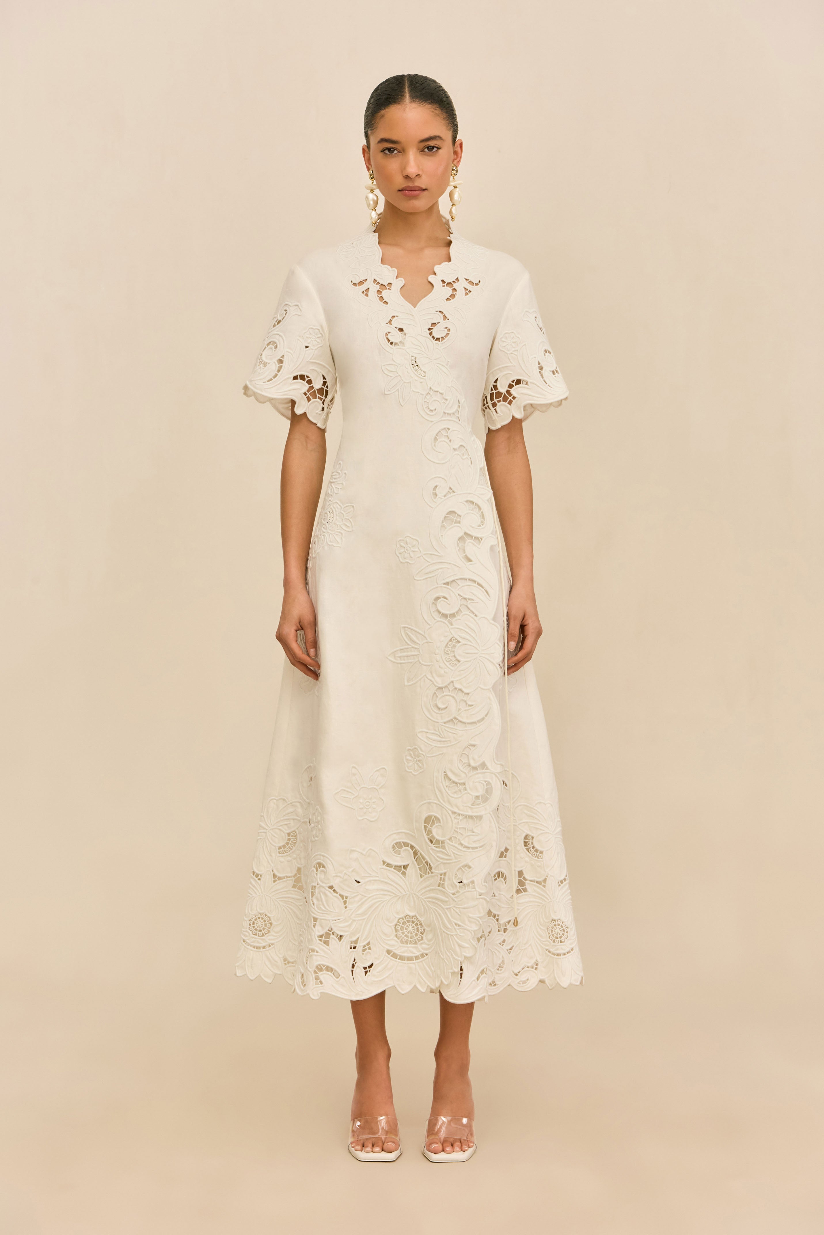 JAIRAYA DRESS - OFF WHITE