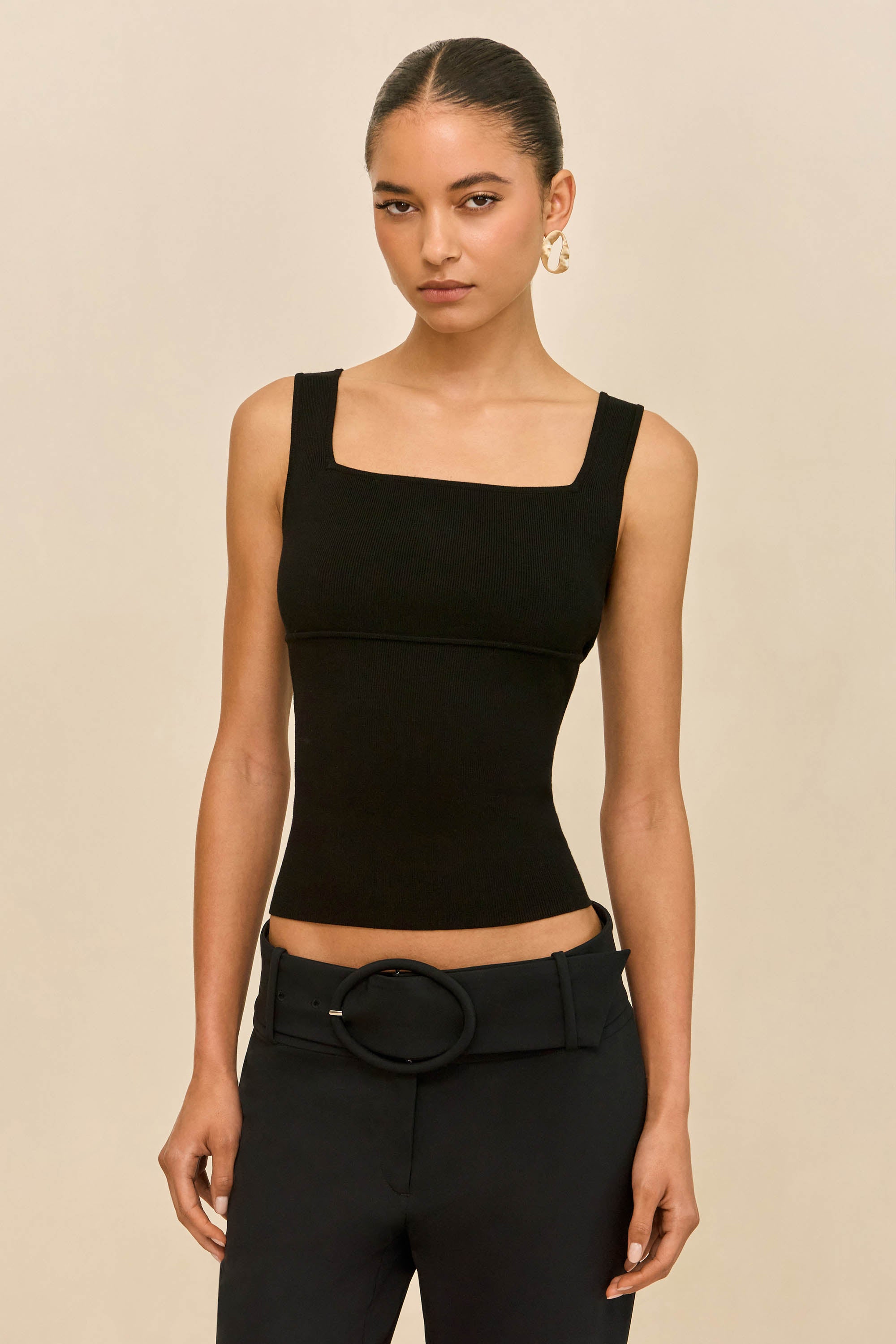 LEVI KNIT TOP - BLACK – CULT GAIA