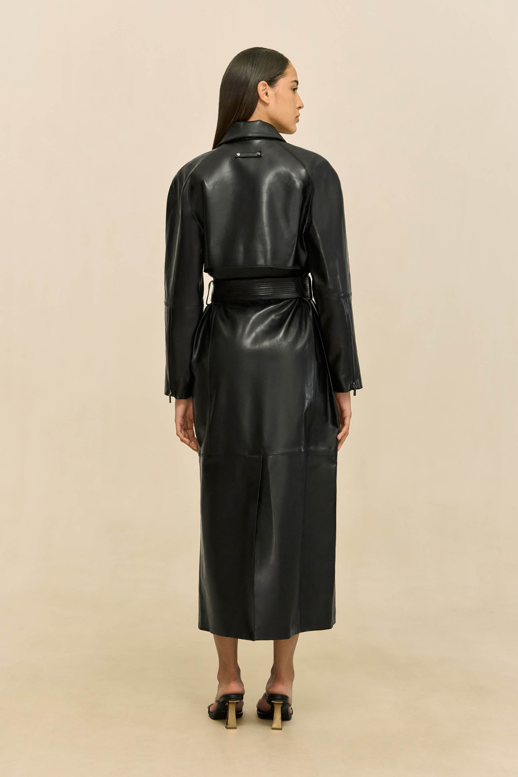 HAMMER TRENCH COAT - BLACK