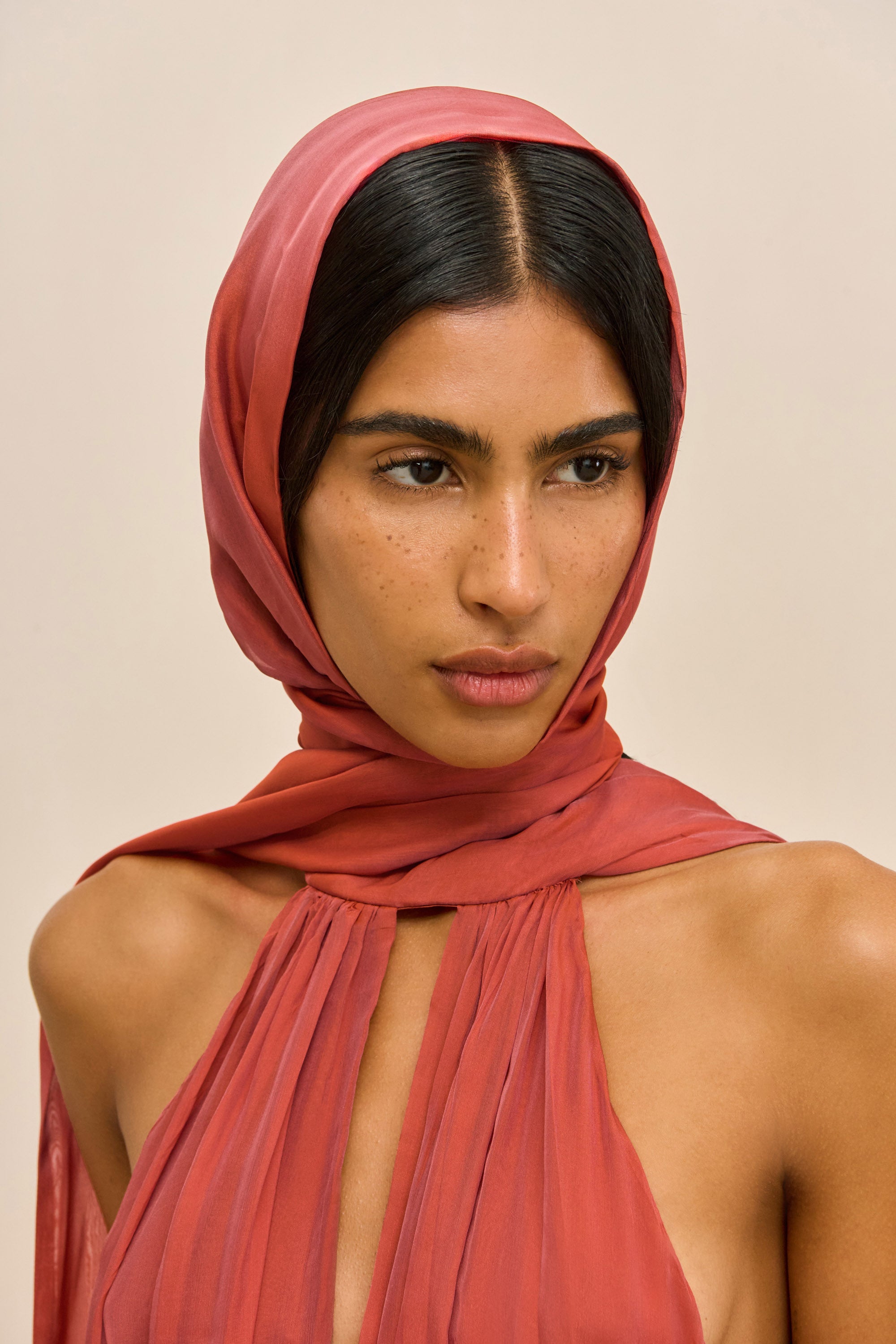 OPHALIA GOWN - PEPPER