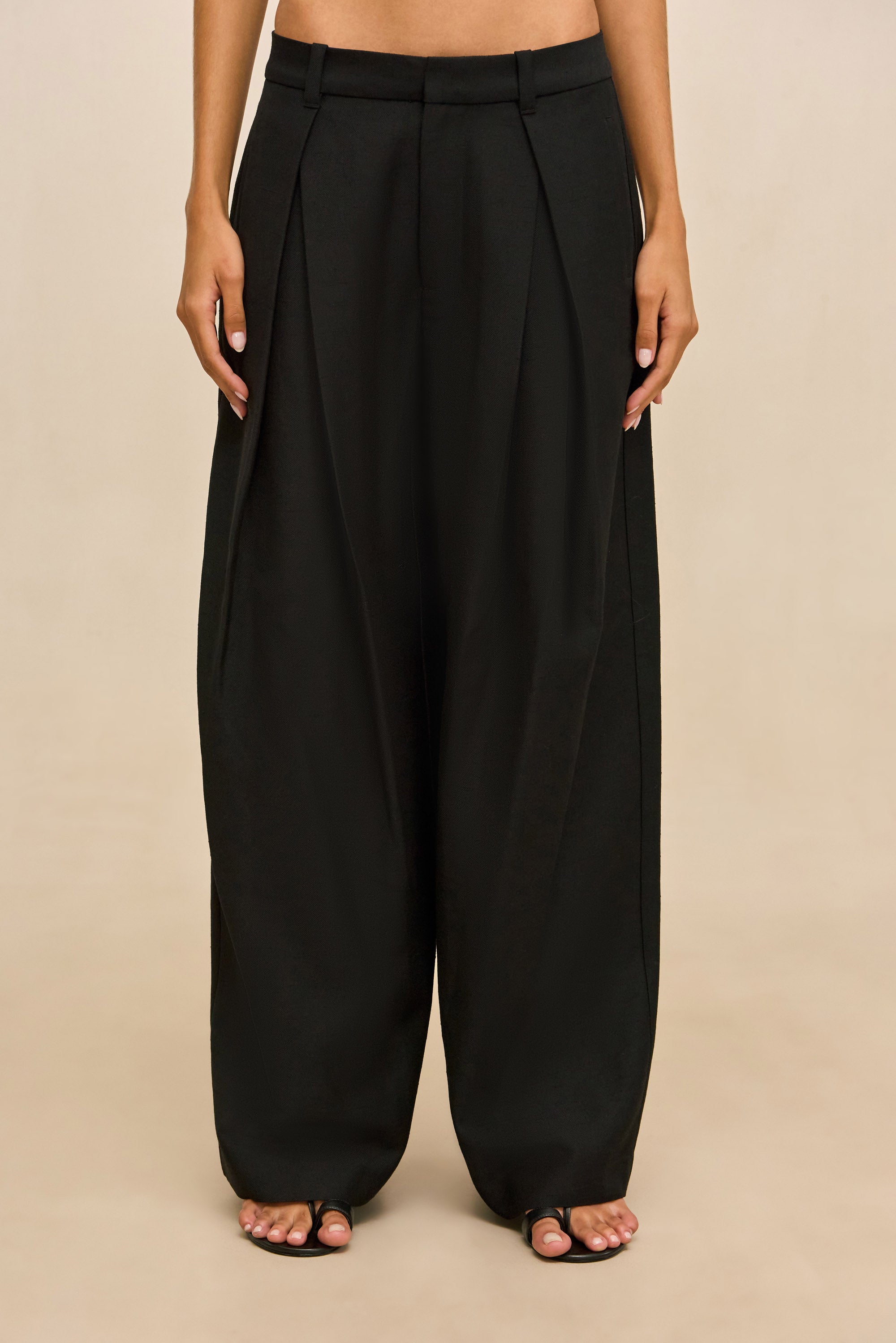 JOVIENNE PANT - BLACK