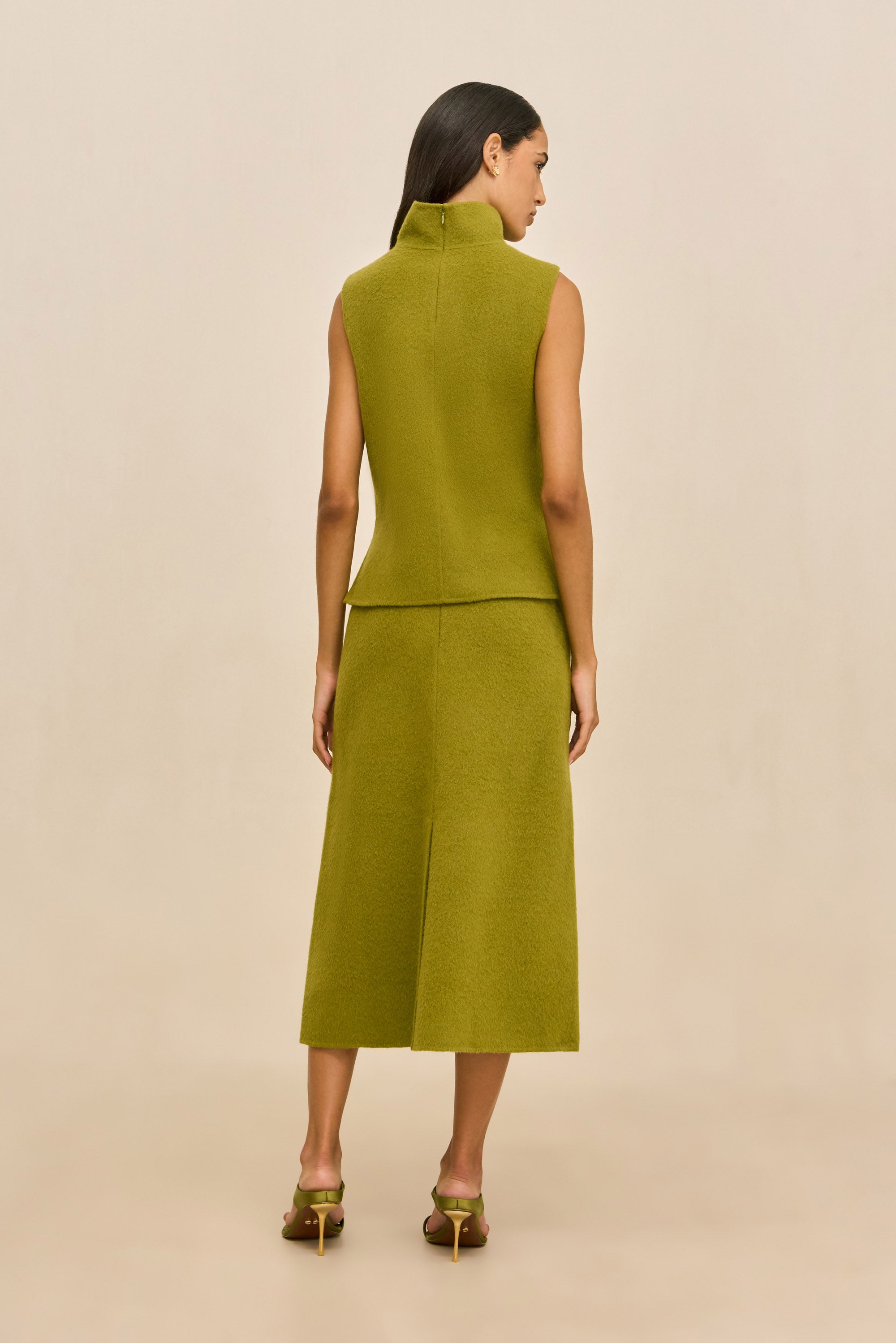LAZULI SKIRT - CHIVE