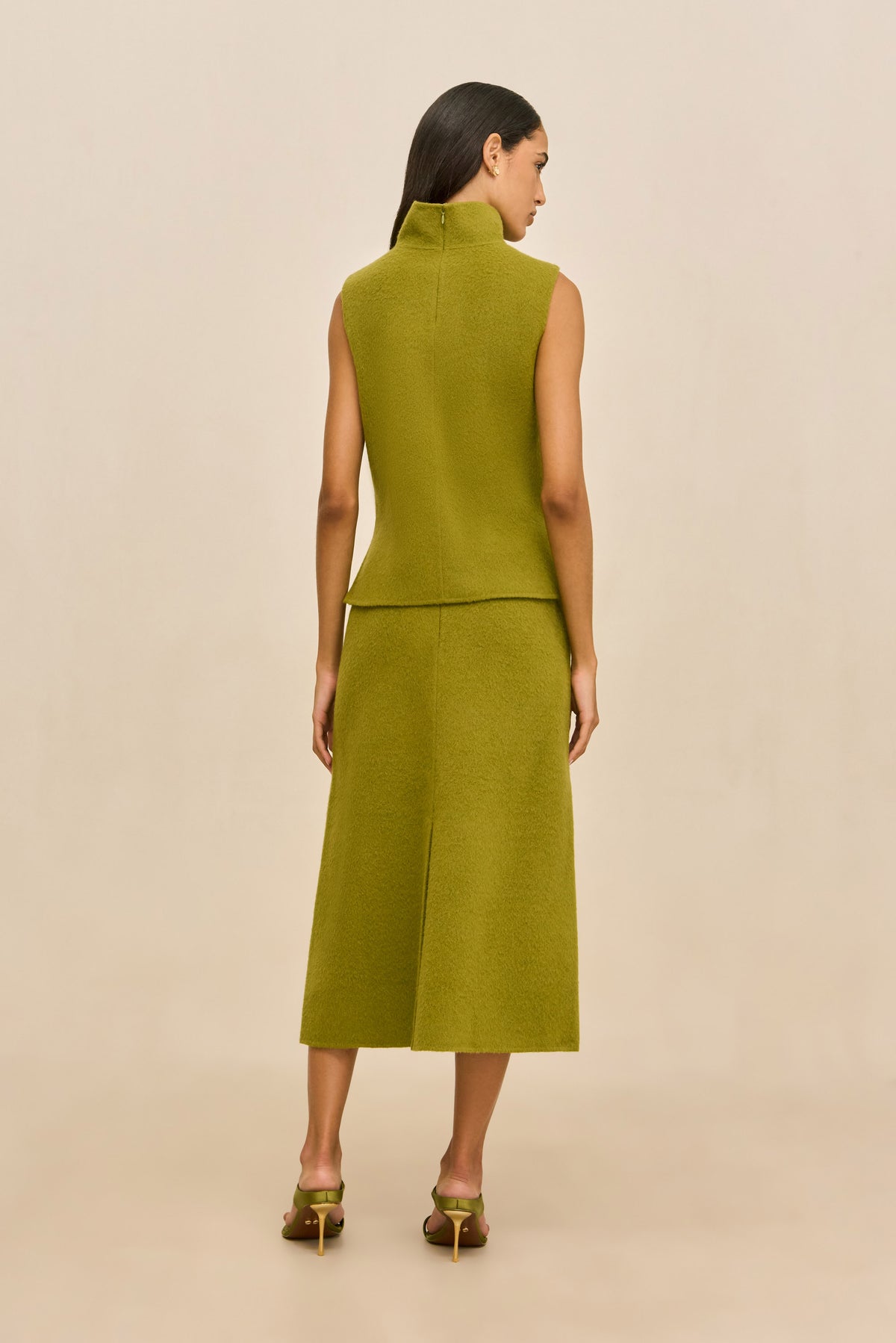 LAZULI SKIRT - CHIVE