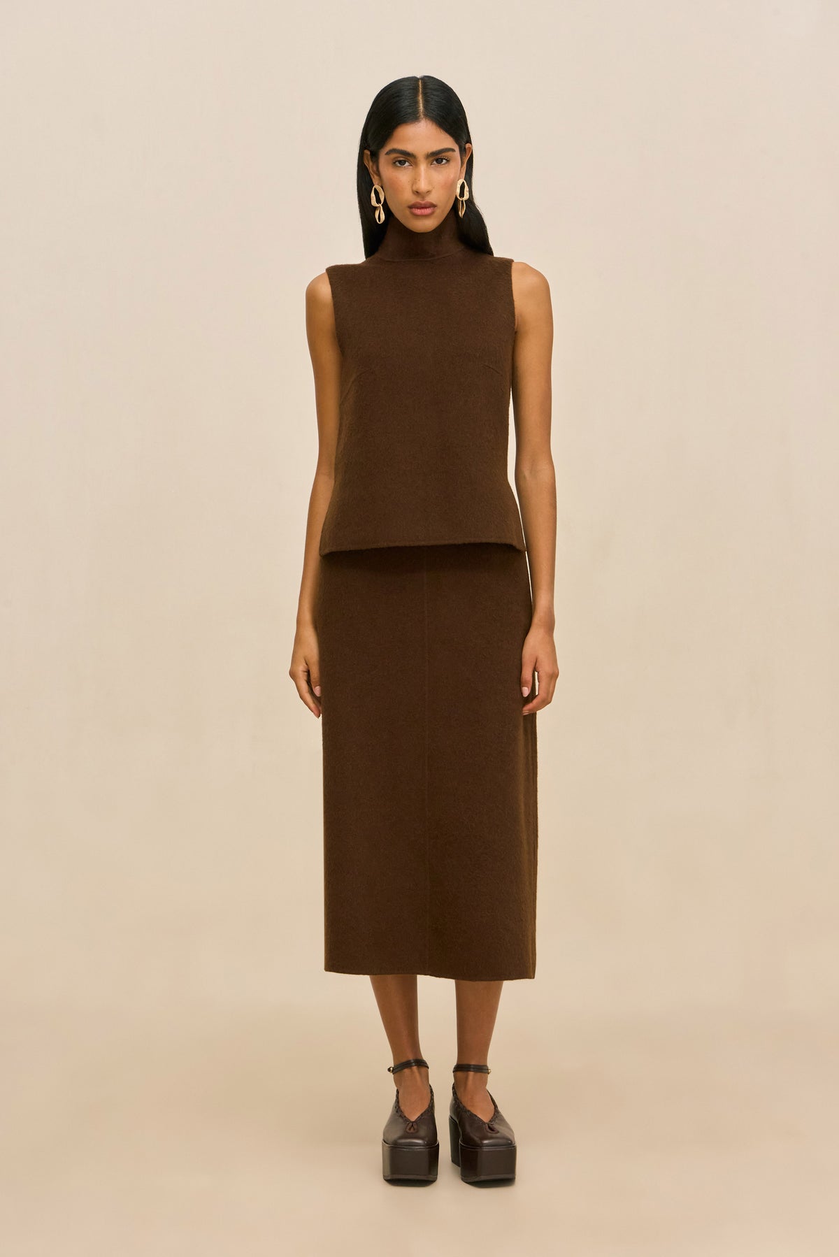 SUE TOP - DARK BROWN