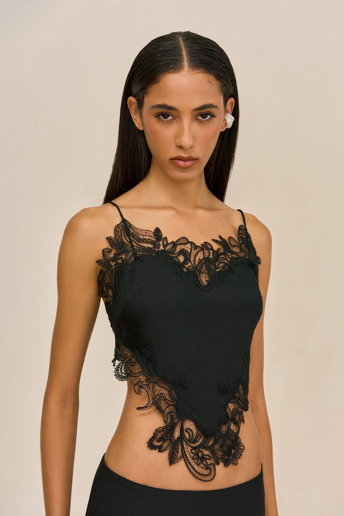 NEVINA TOP - BLACK