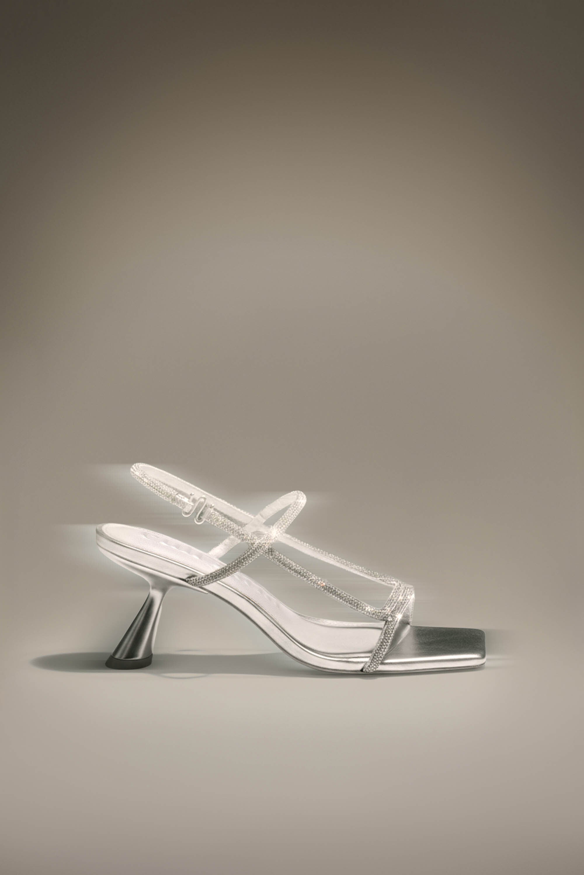 REINA RHINESTONE SANDAL - CLEAR