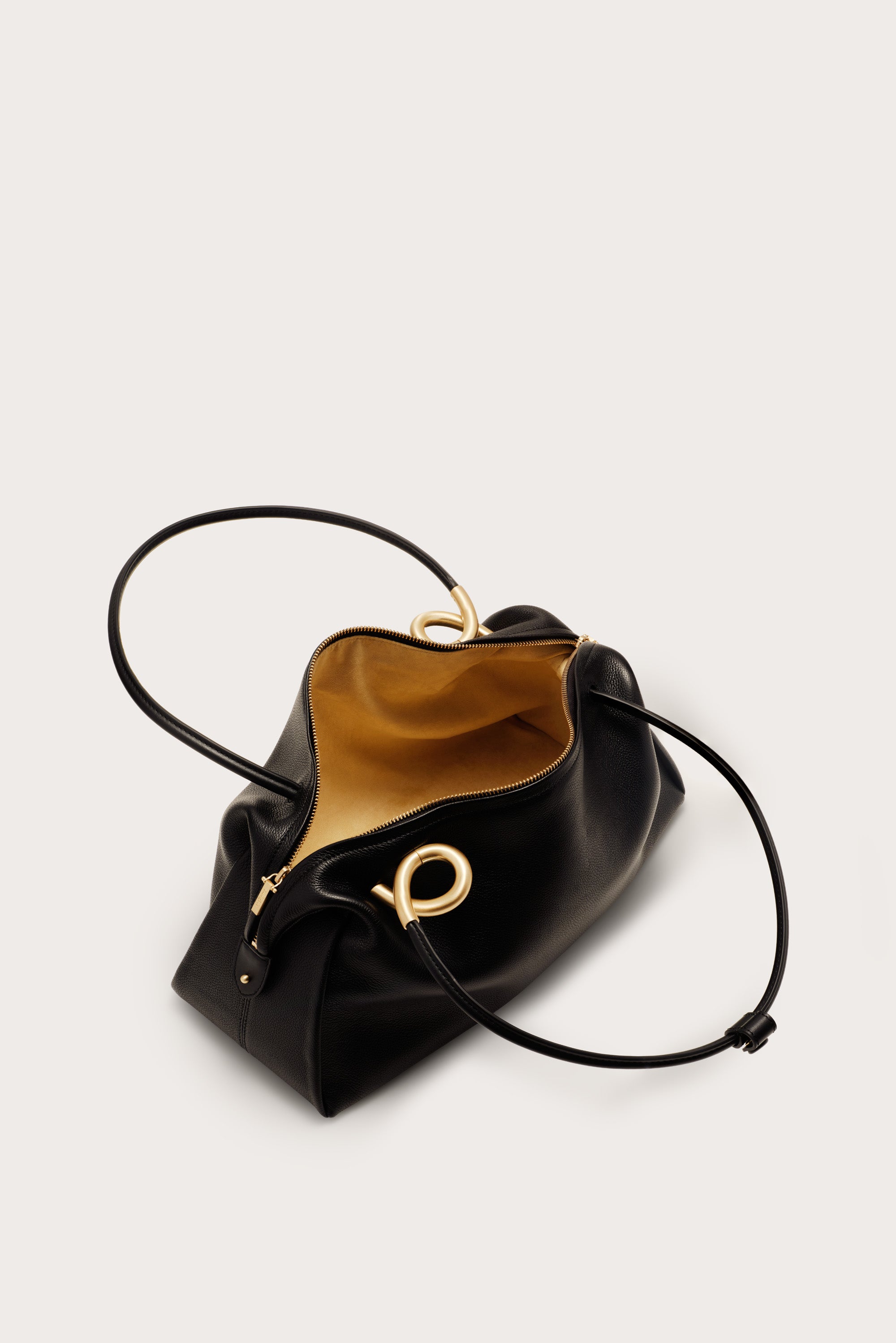 AZARIAH SATCHEL - BLACK