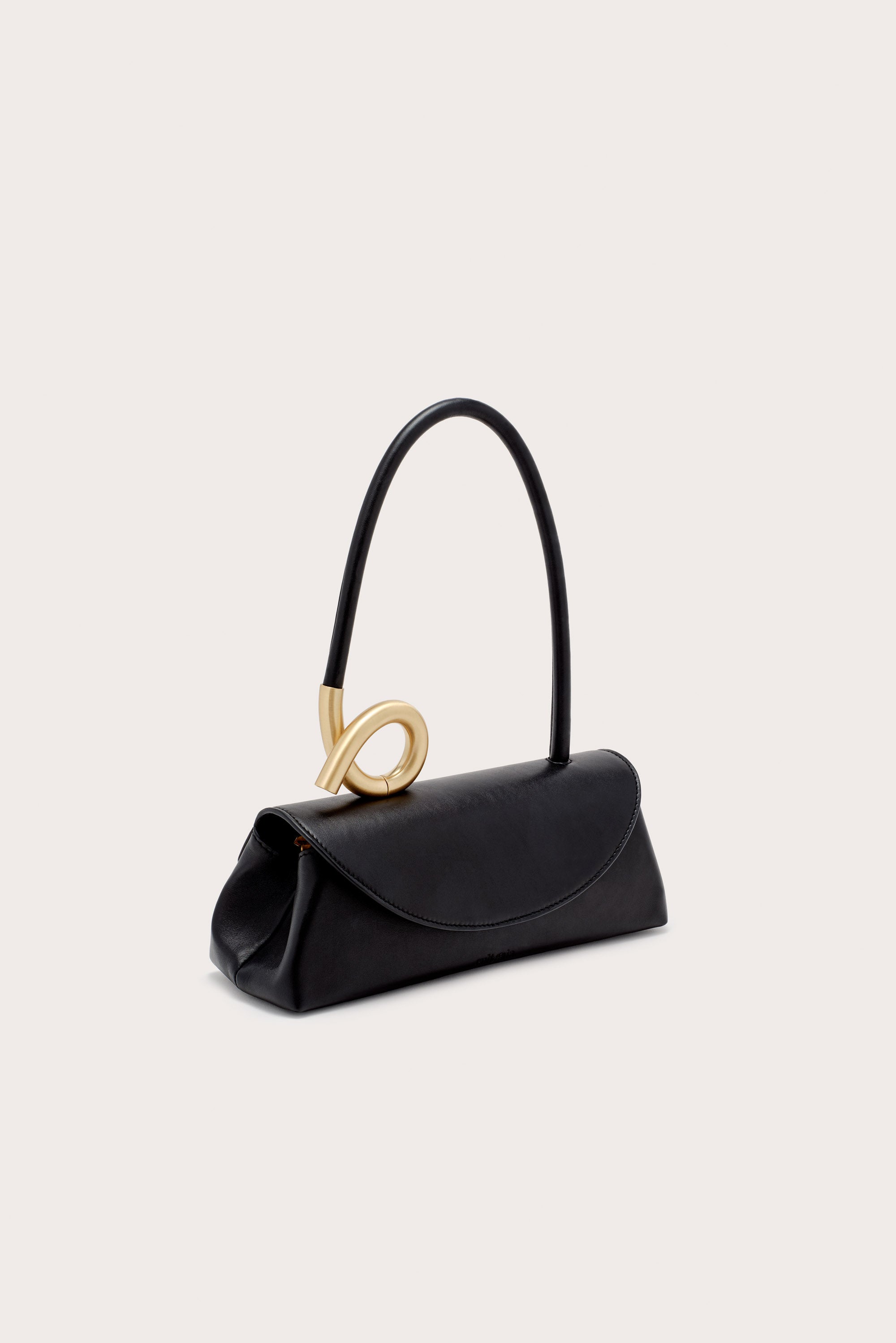 Cult Gaia - Azariah Shoulder Bag - Black Cult Gaia - Azariah Shoulder Bag - Black