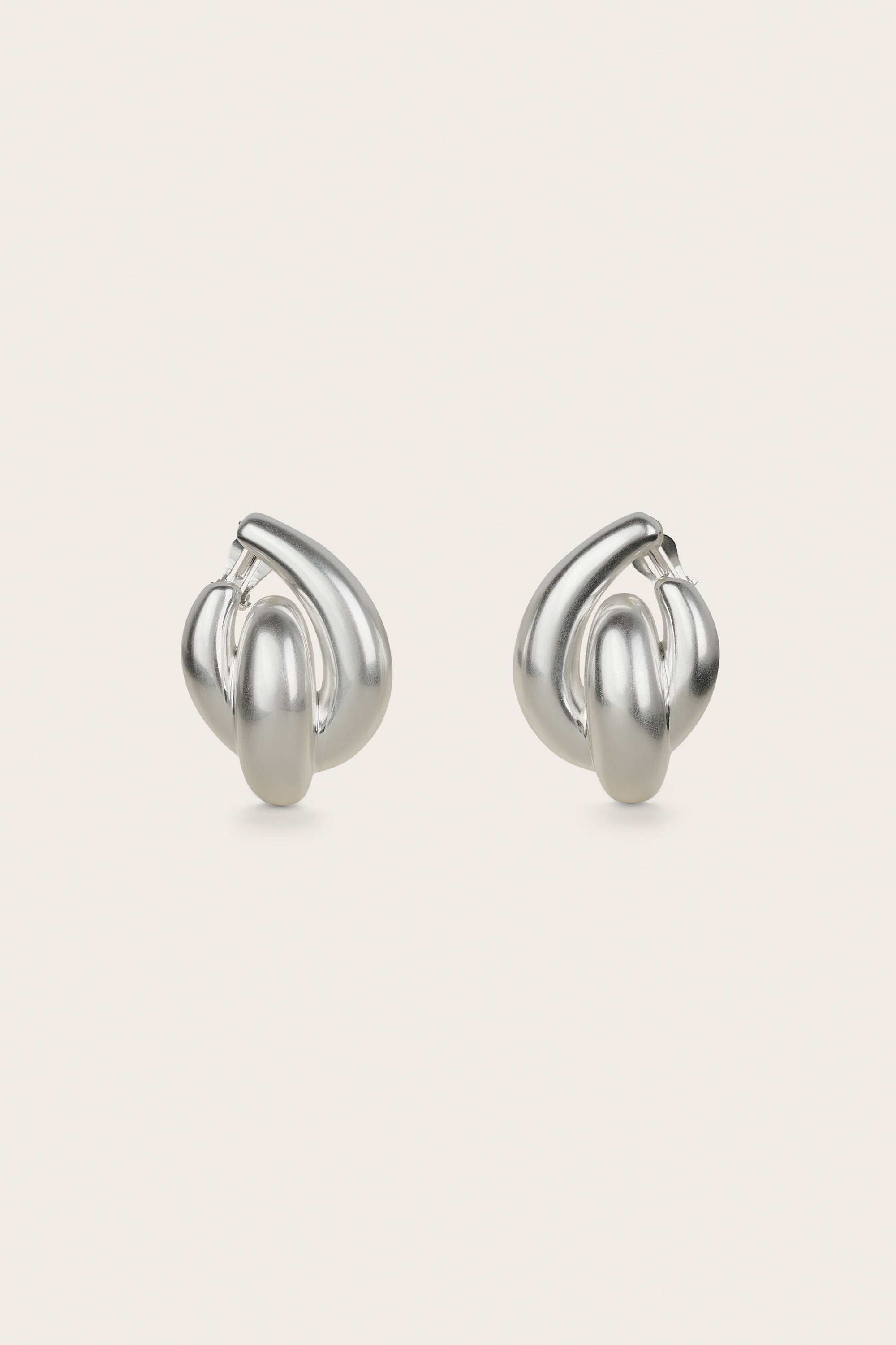 AUDRINA EARRING - ANTIQUE SILVER