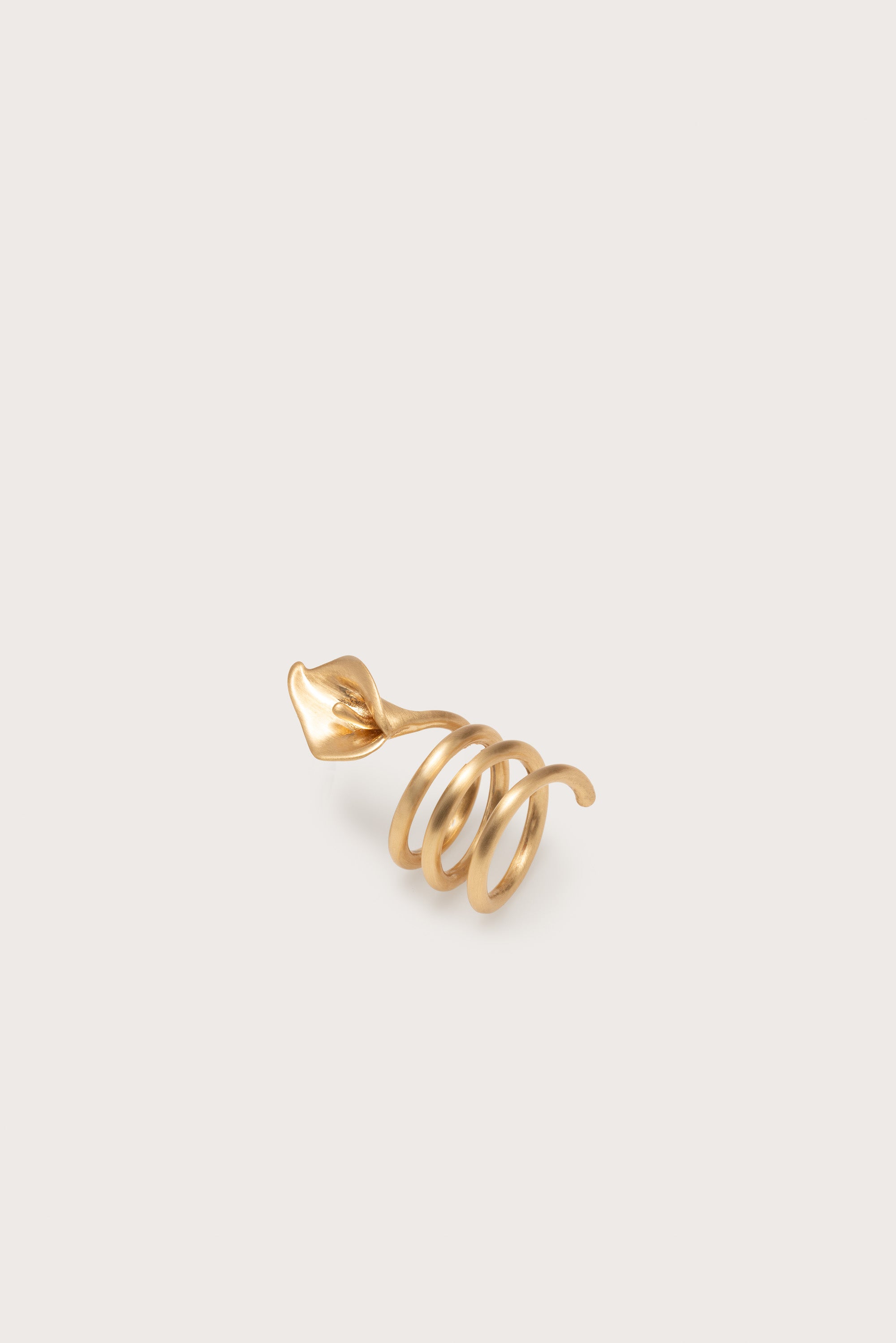CALLA WAVY RING - BRUSHED BRASS