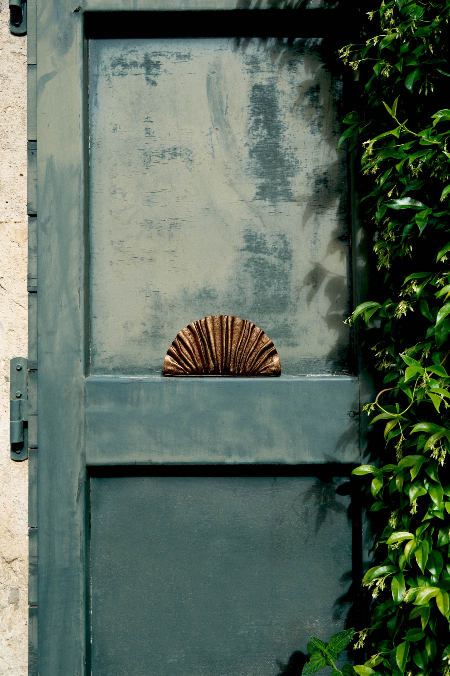 NALA CLUTCH - BRONZE