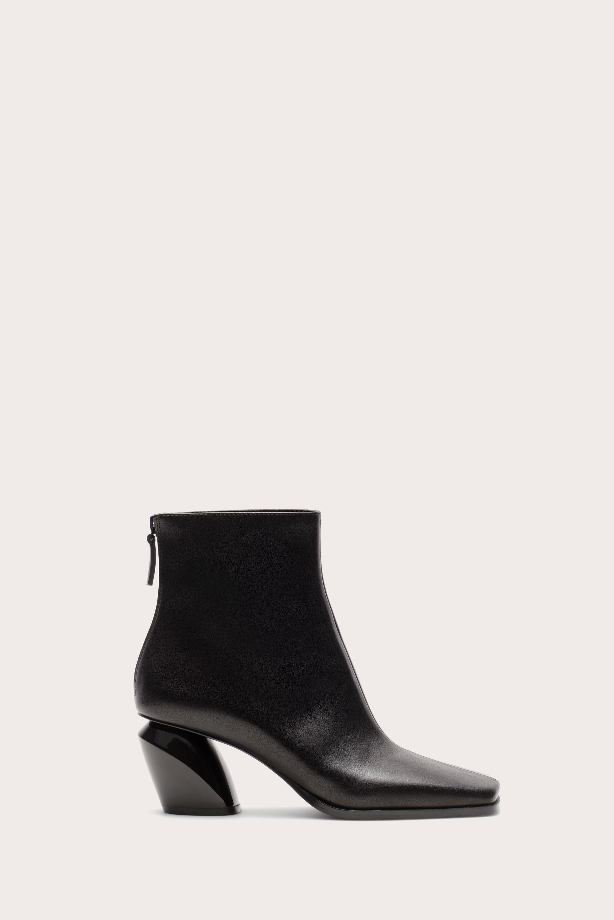 CITY ANKLE BOOT - BLACK
