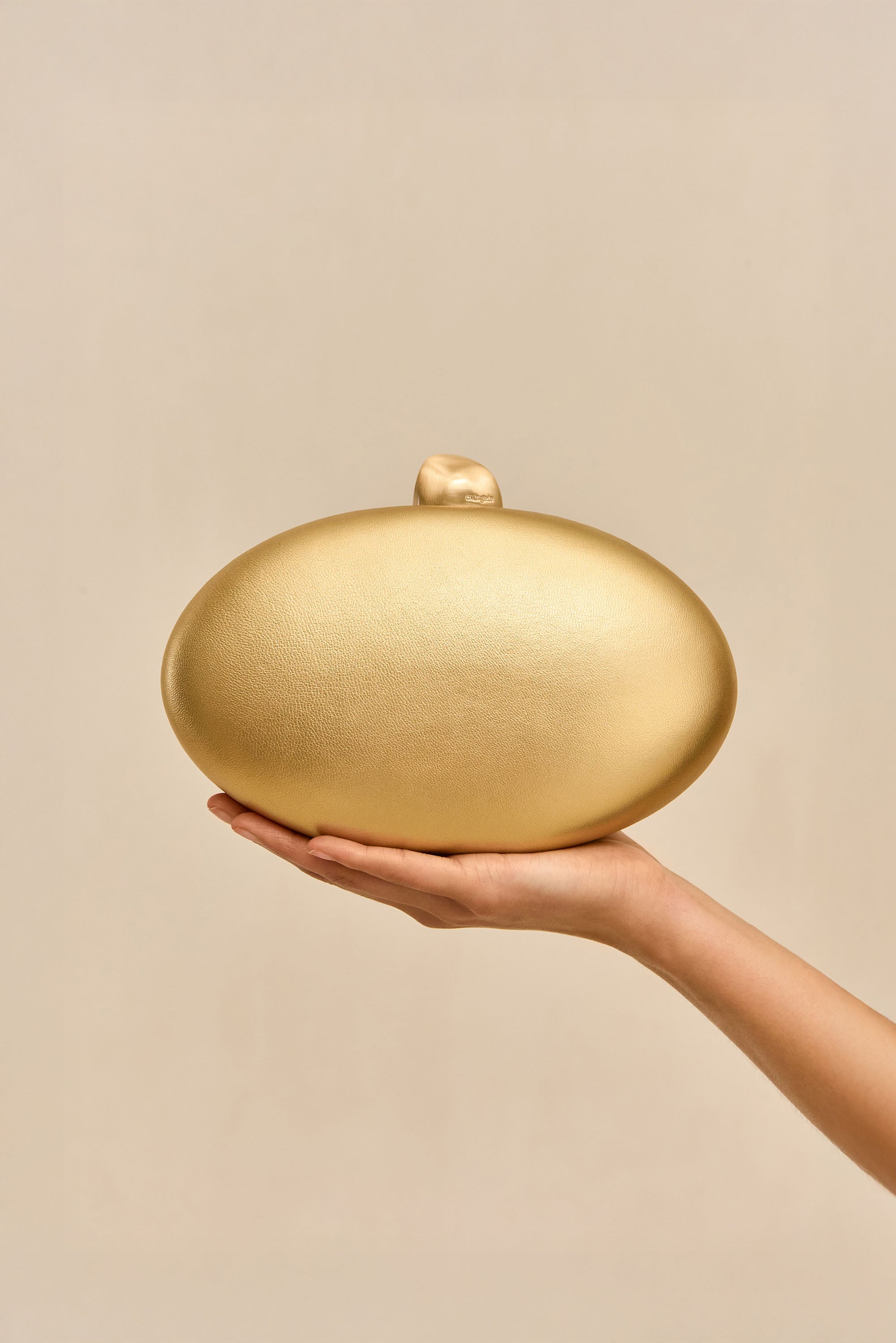 EVIANA CLUTCH - BRASS