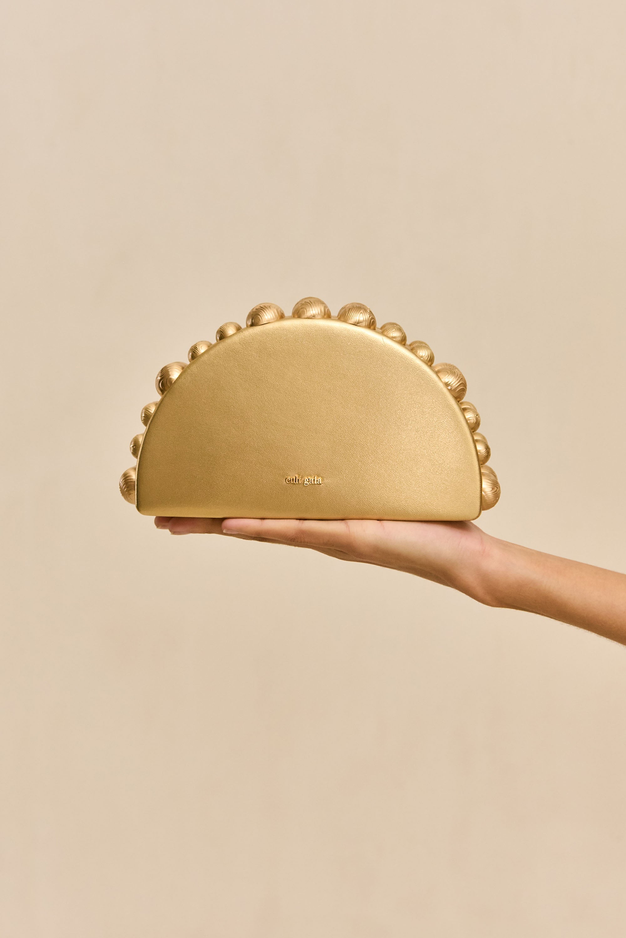 GILI CLUTCH - BRASS