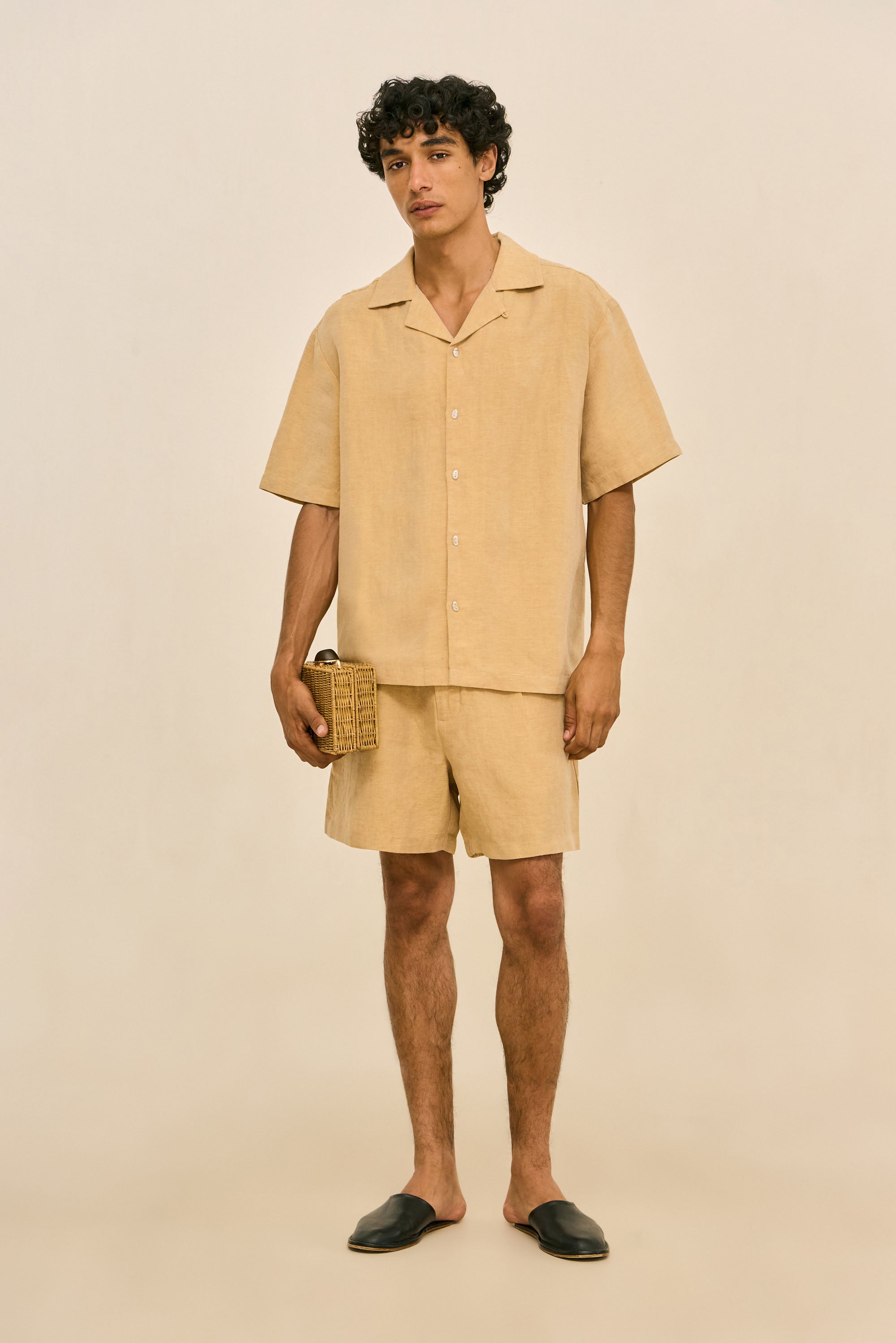 GRIFFIN SHIRT - ALMOND