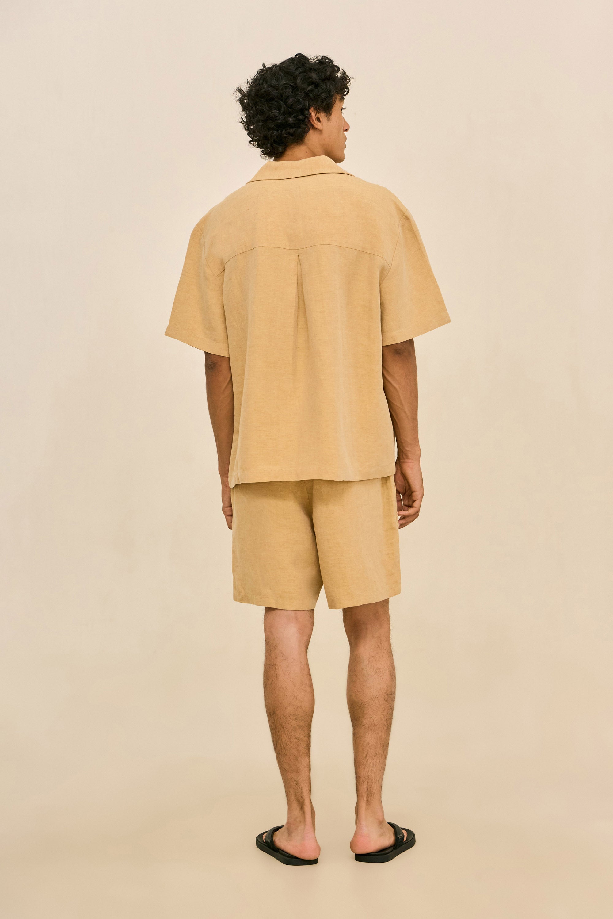 GRIFFIN SHIRT - ALMOND