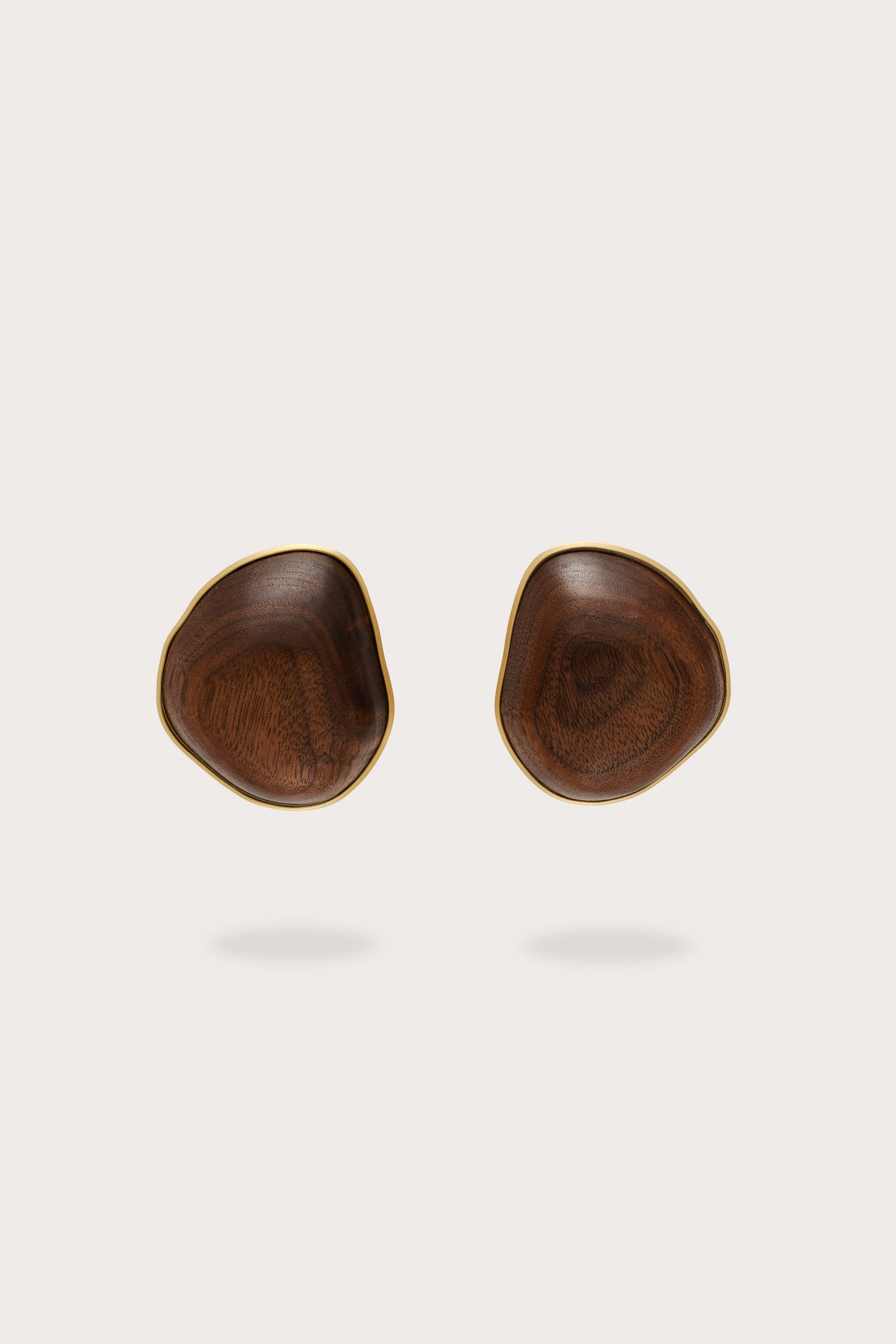 INA EARRING - WALNUT