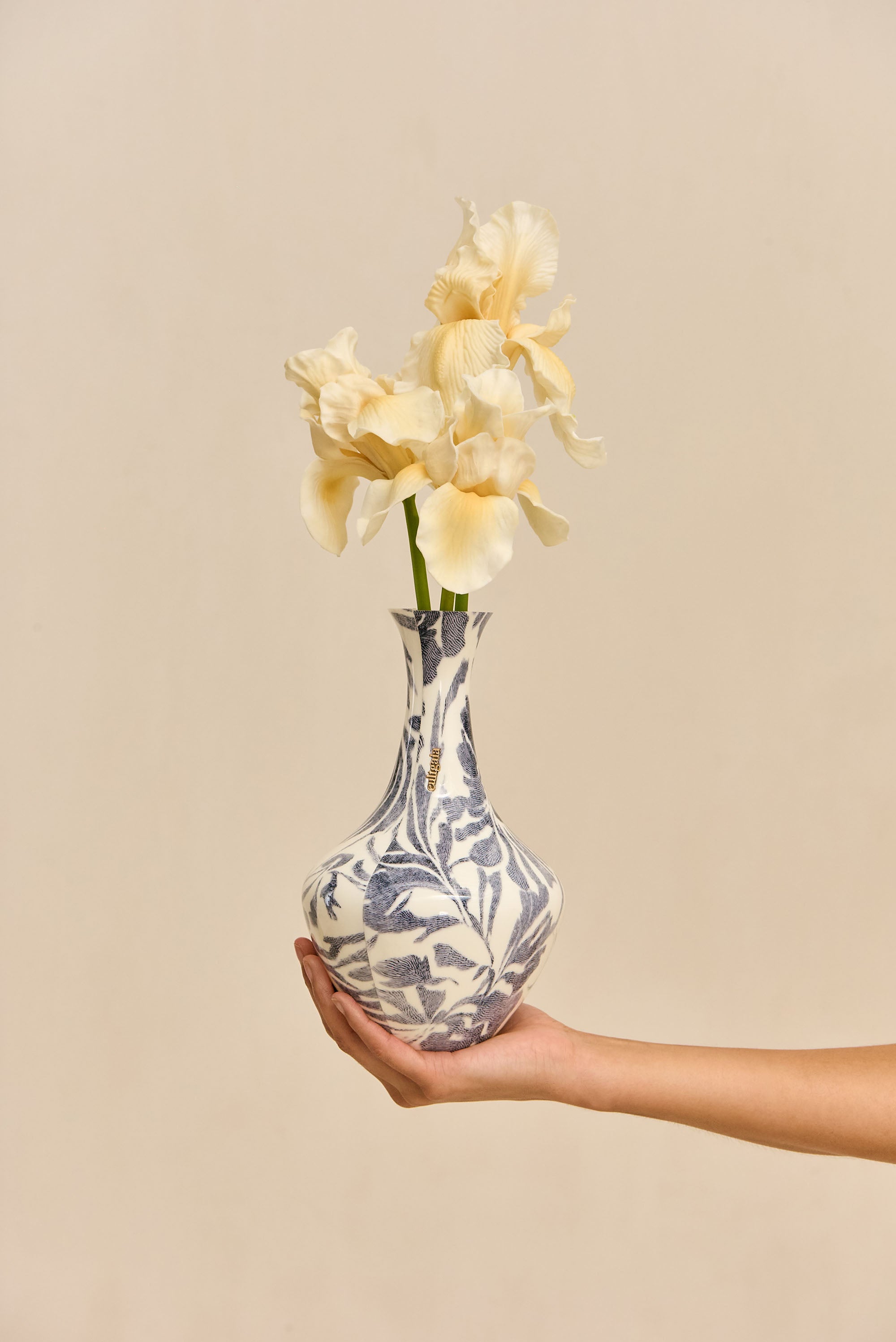 JUNOS CLUTCH - ETCHED FLORAL
