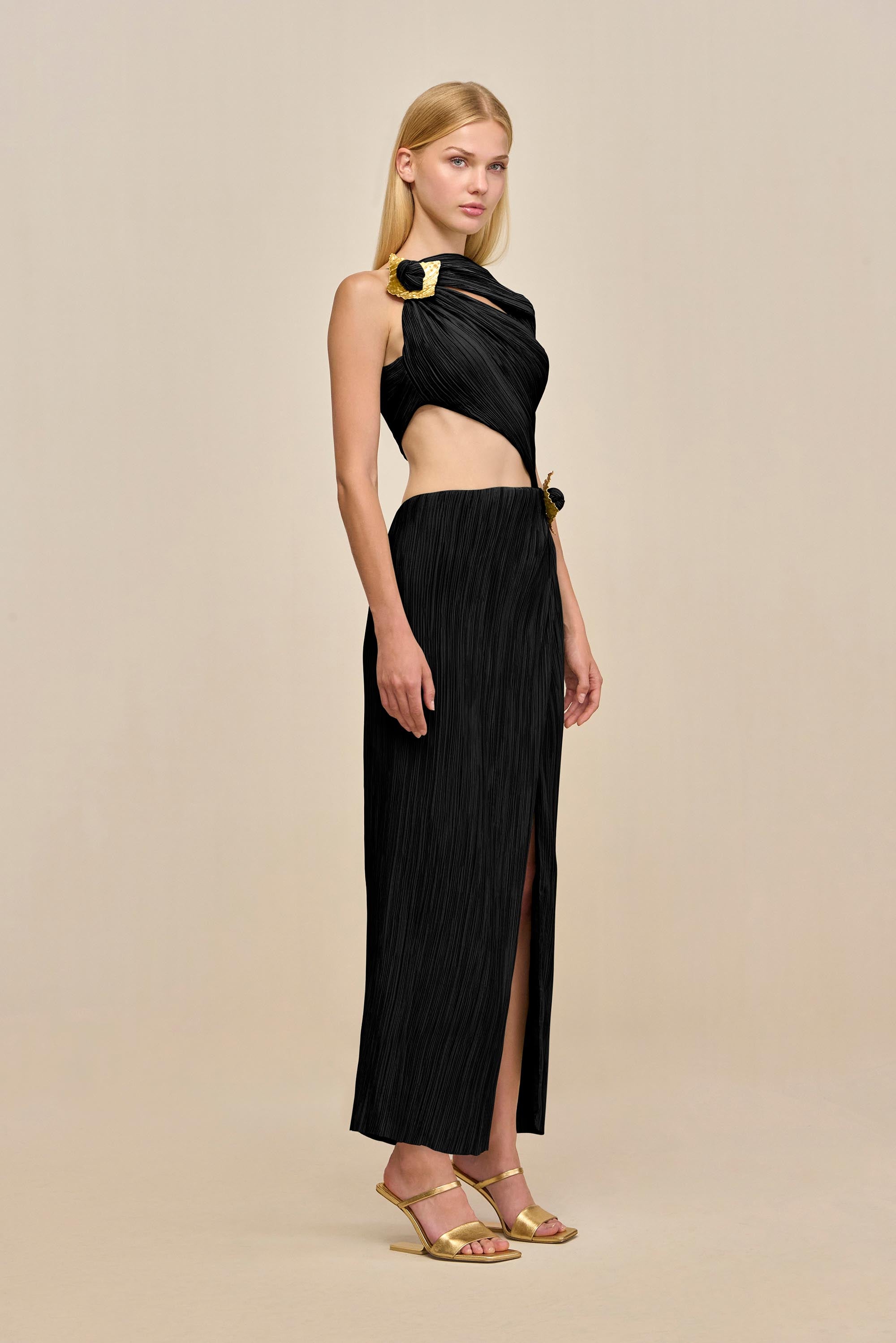 LOAH GOWN - BLACK