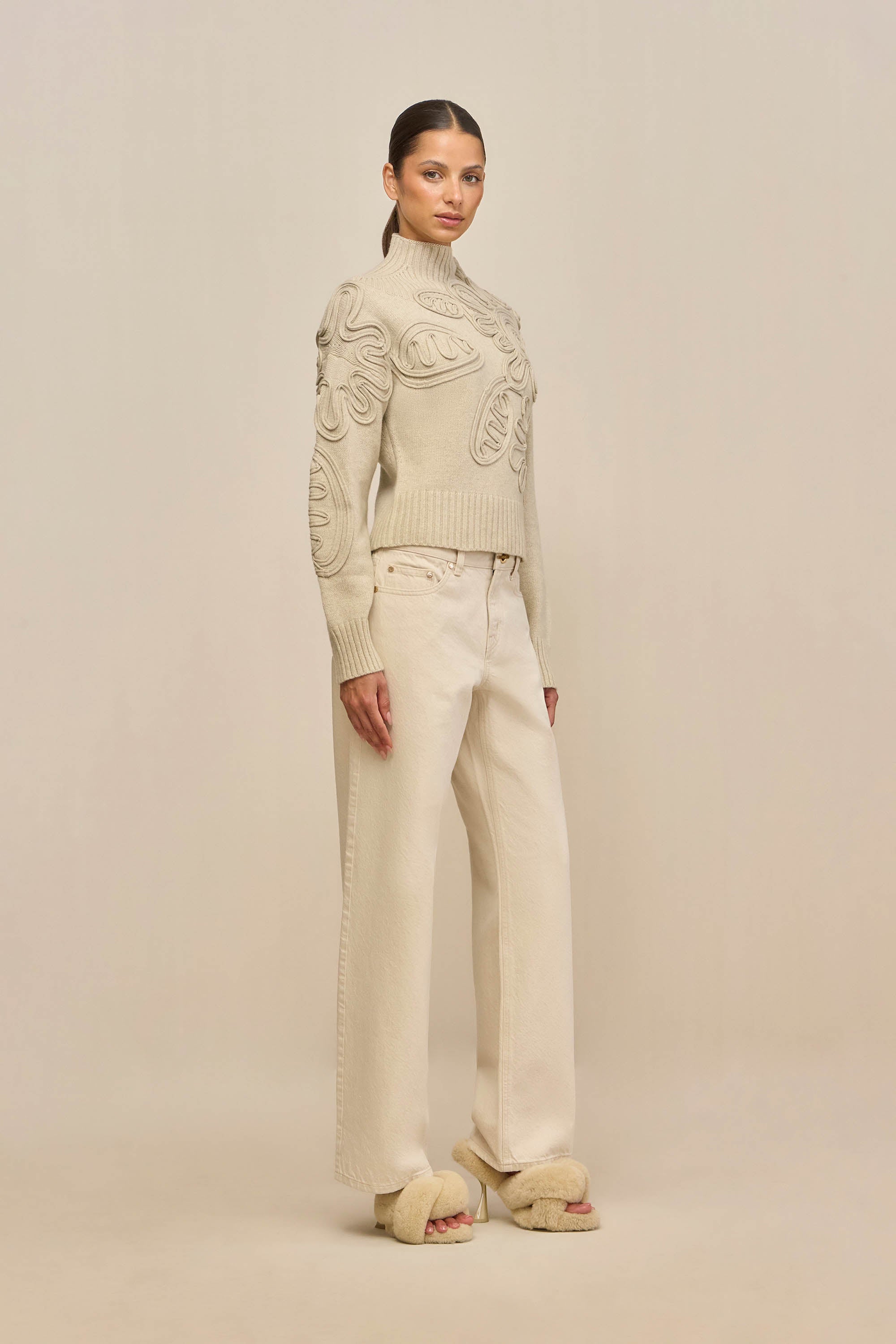DEVA KNIT SWEATER - BEACH