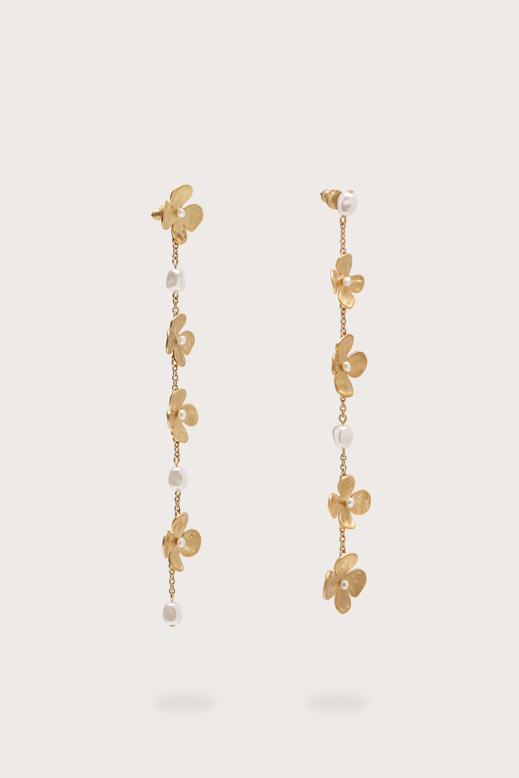 LUCKY DROP EARRING - BRUSHED BRASS