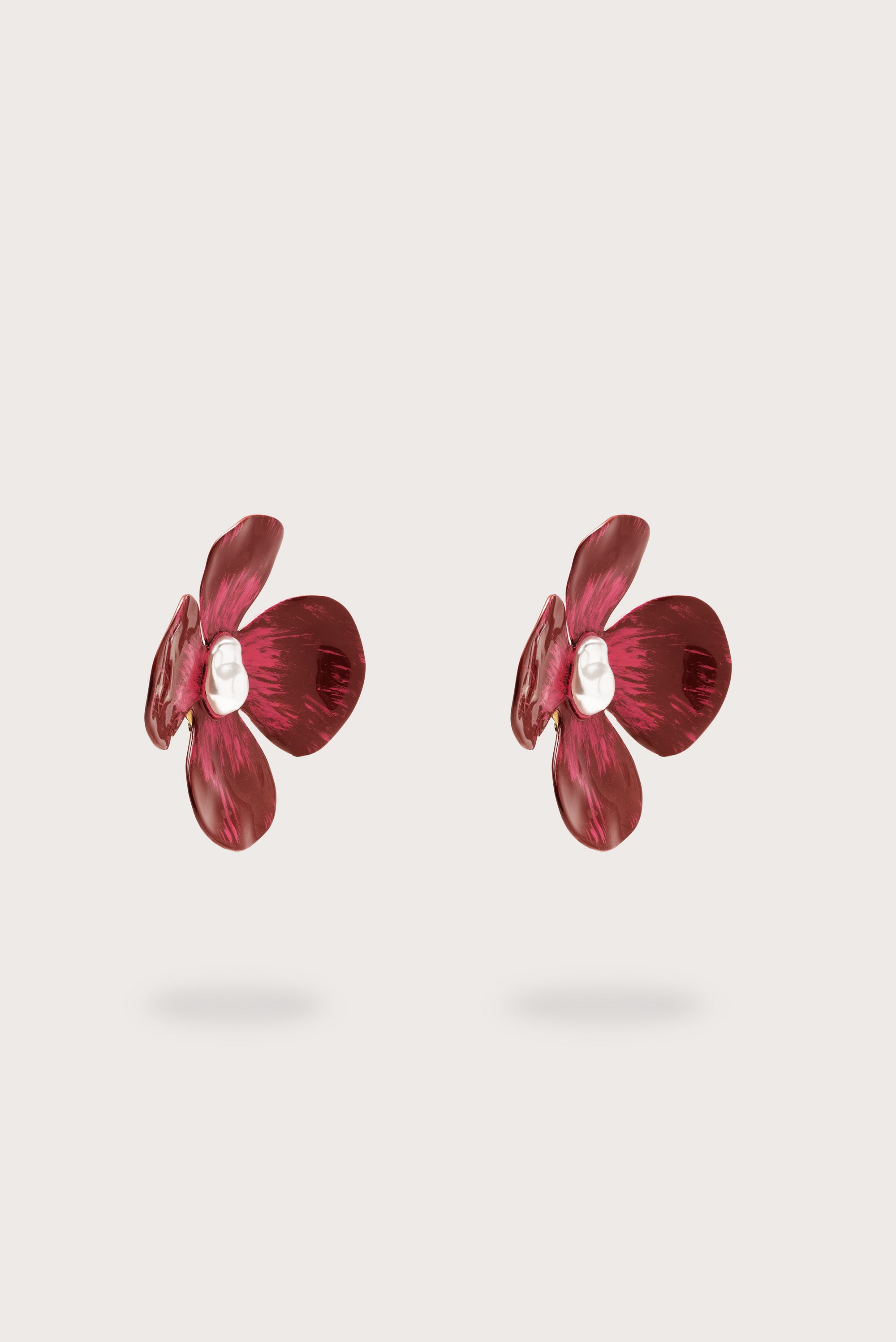 LUCKY EARRING - WINTER PLUM