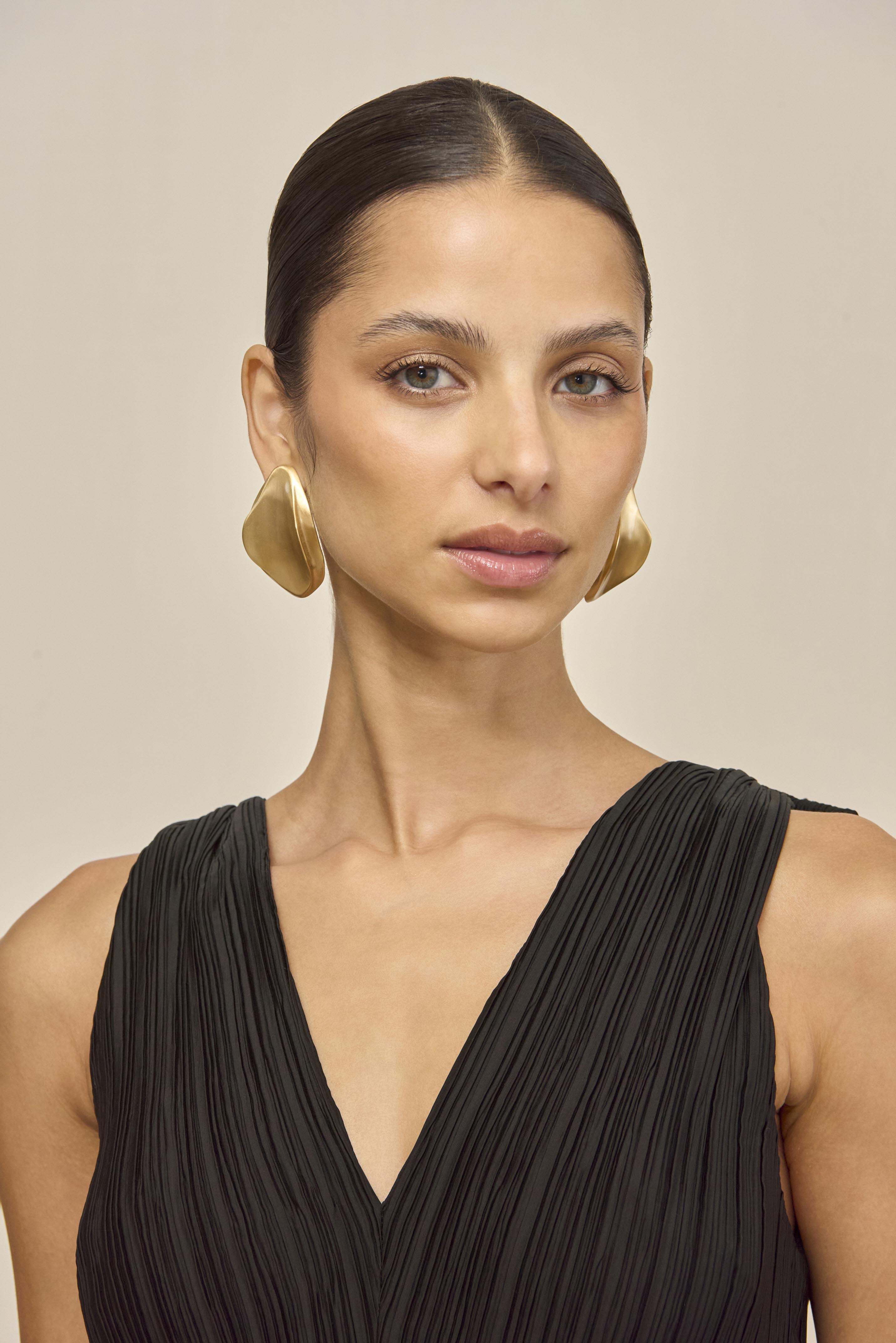 SARANA DRESS - BLACK
