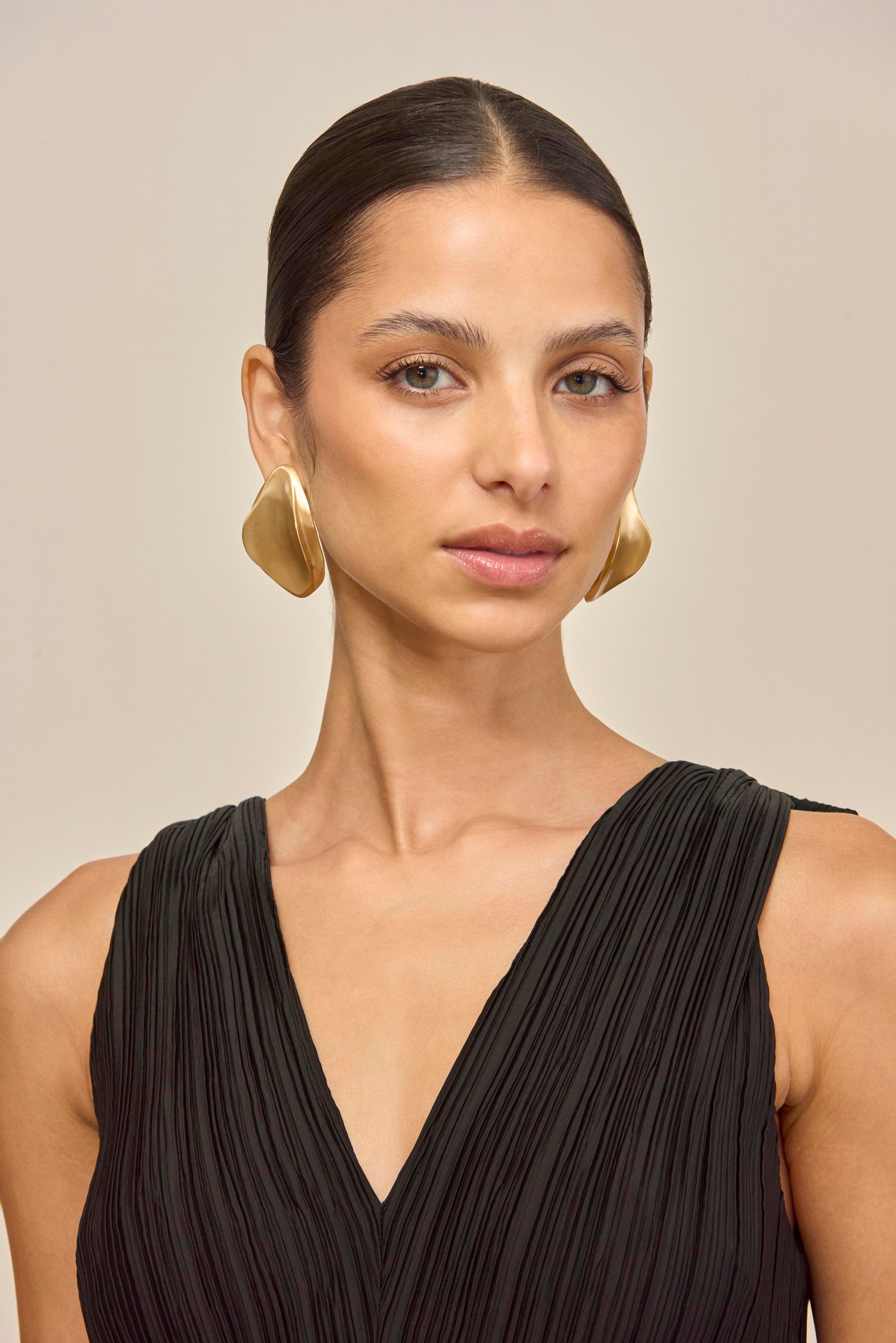 SARANA DRESS - BLACK