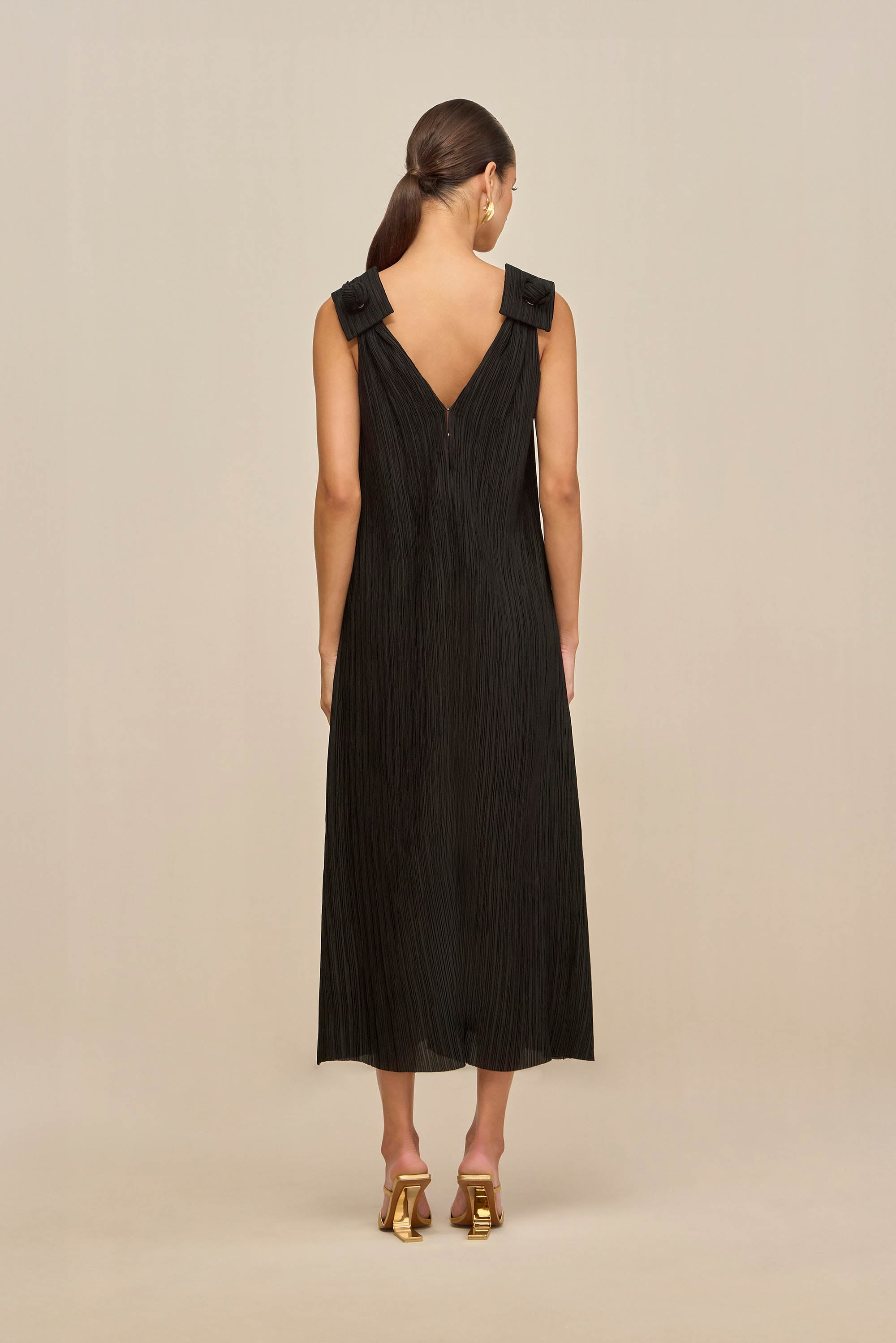 SARANA DRESS - BLACK