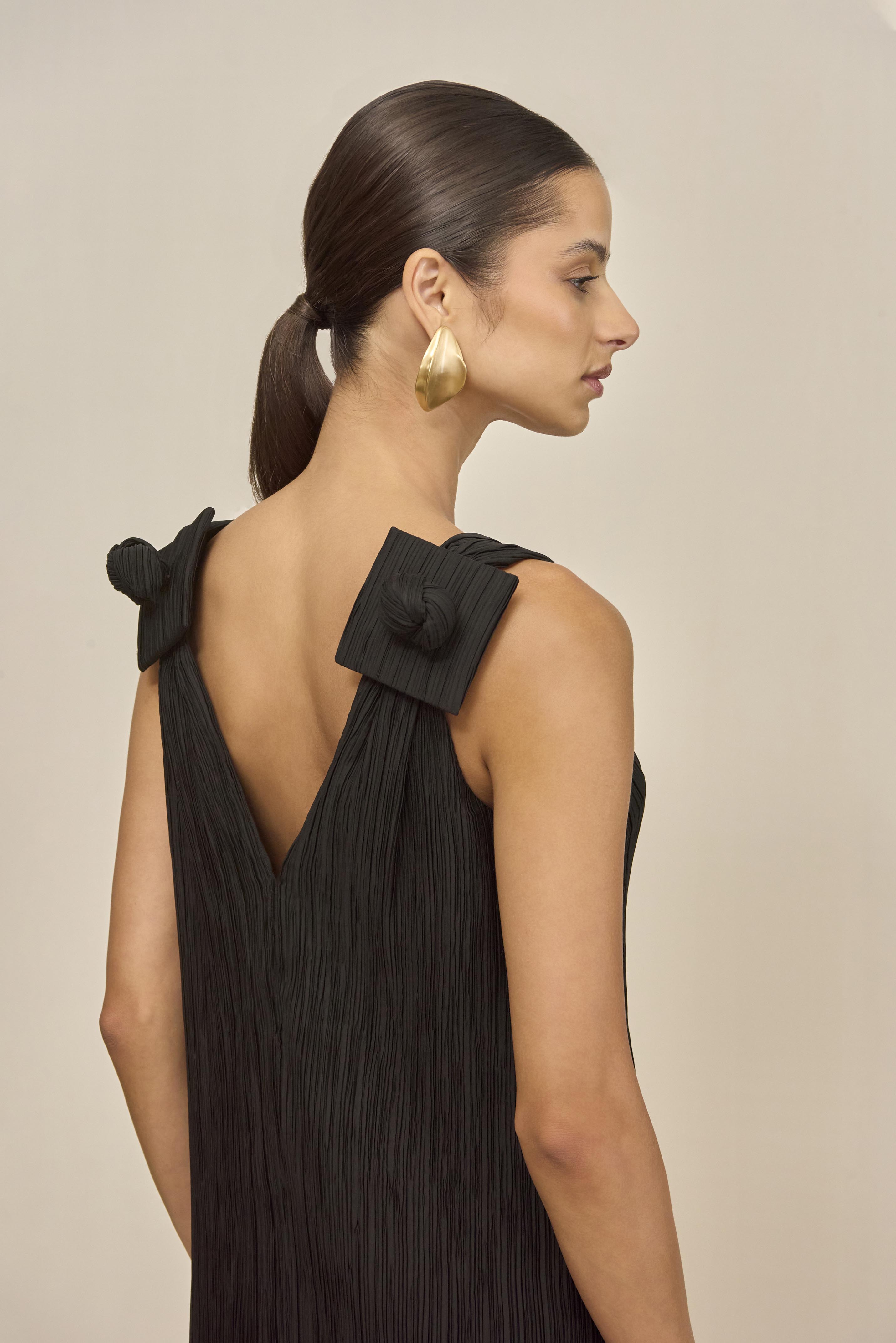 SARANA DRESS - BLACK