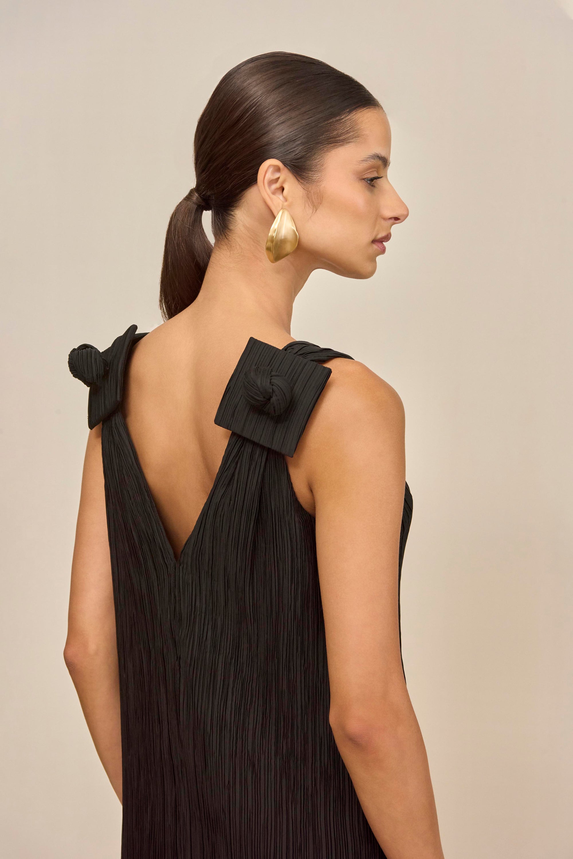 SARANA DRESS - BLACK